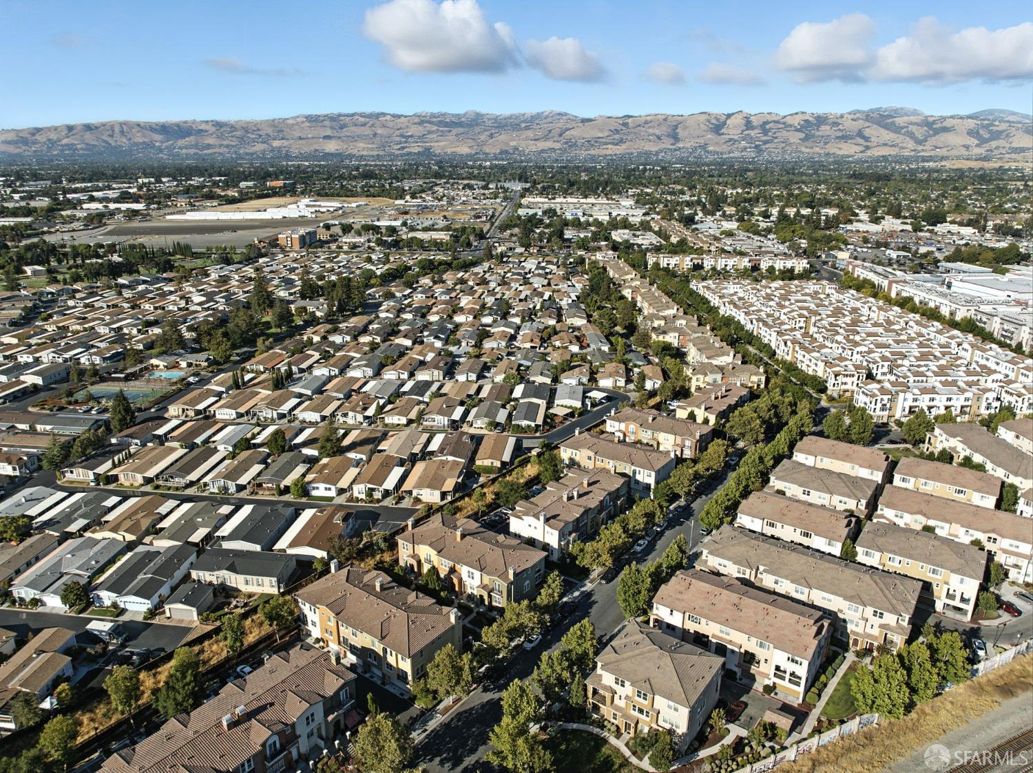 Detail Gallery Image 65 of 80 For 2702 Urbino Ct, San Jose,  CA 95111 - 3 Beds | 3/1 Baths