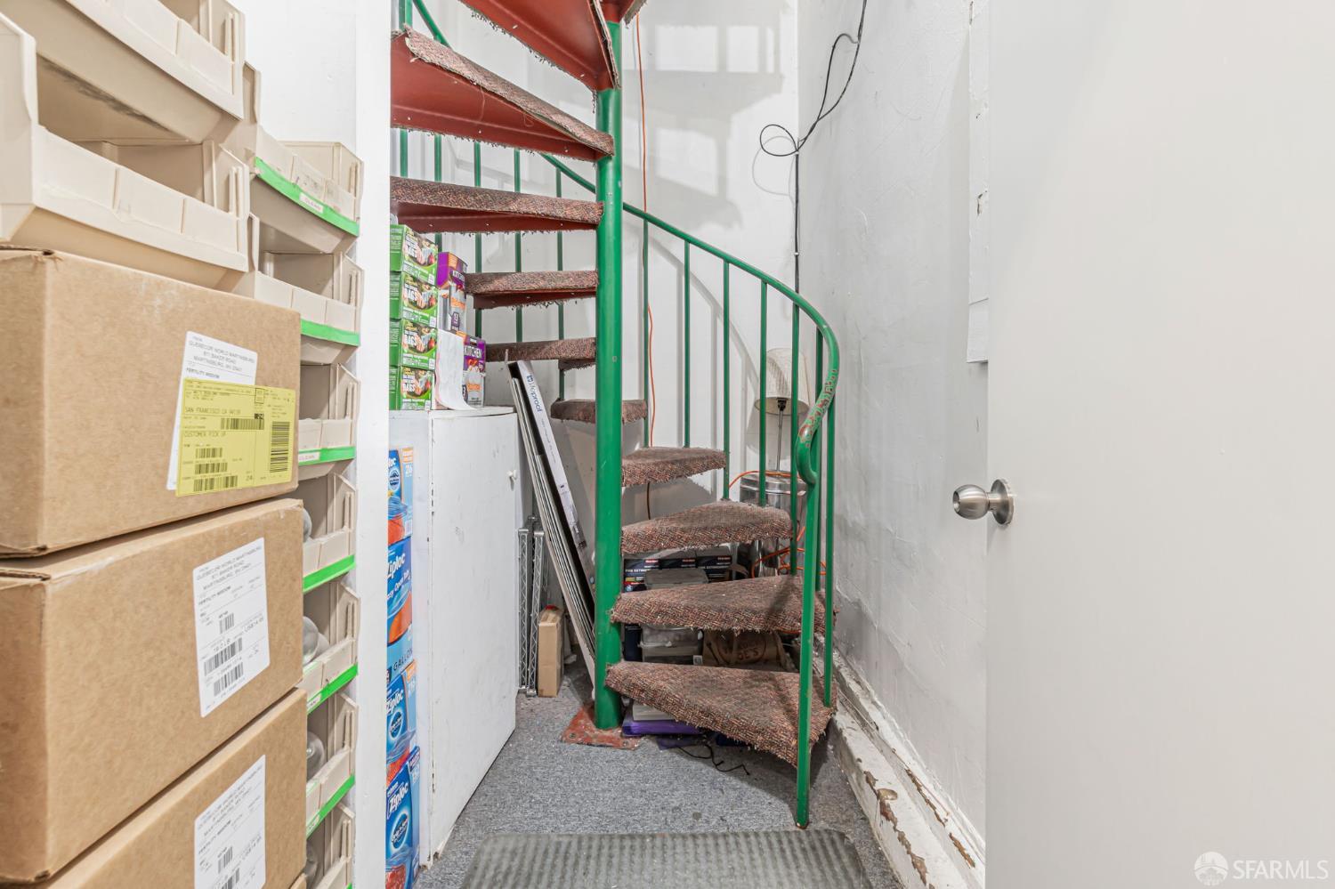 Detail Gallery Image 15 of 49 For 1014 Clement St, San Francisco,  CA 94118 - – Beds | – Baths