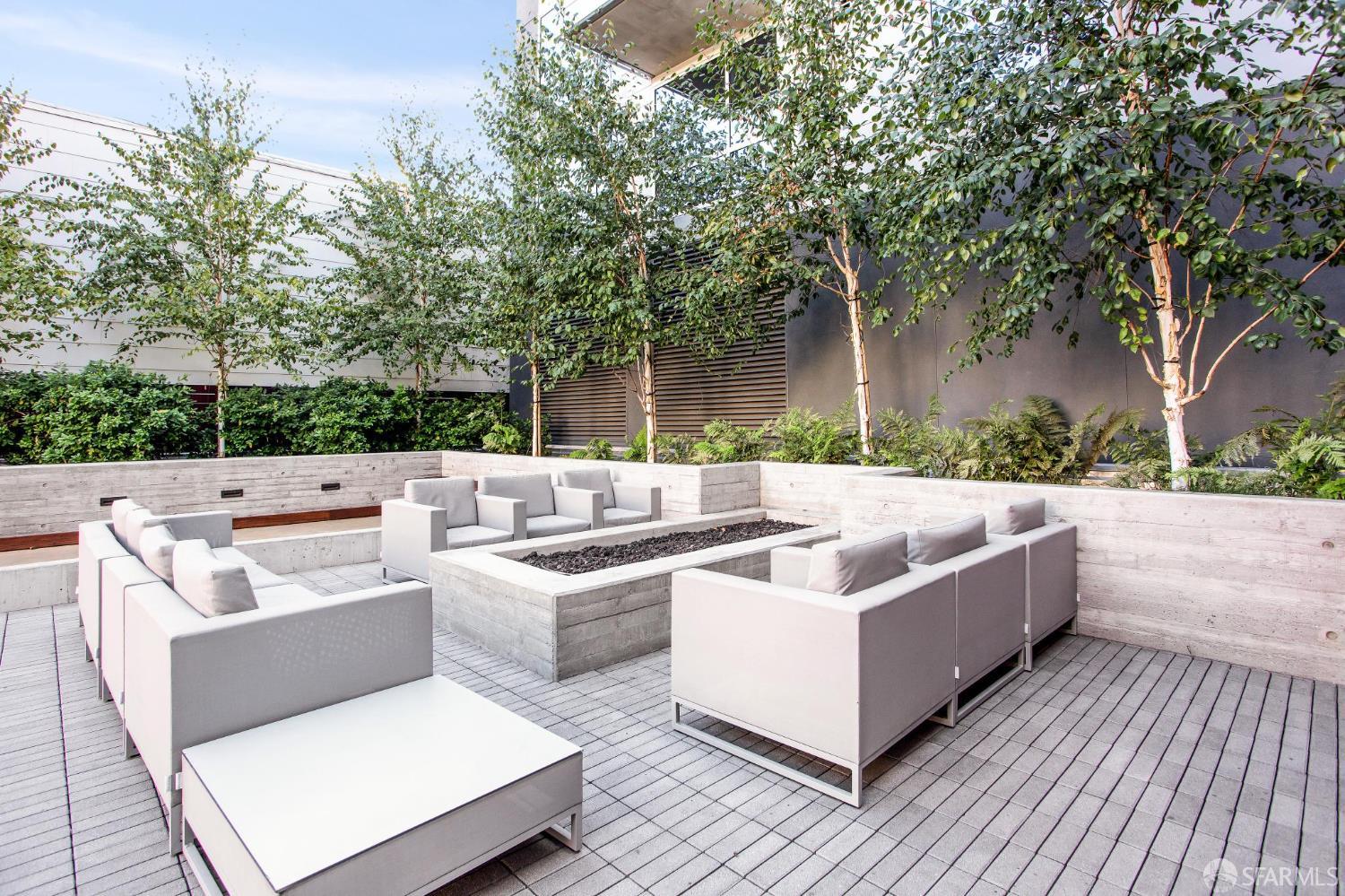 Detail Gallery Image 29 of 45 For 1788 Clay St #304,  San Francisco,  CA 94109 - 2 Beds | 2 Baths