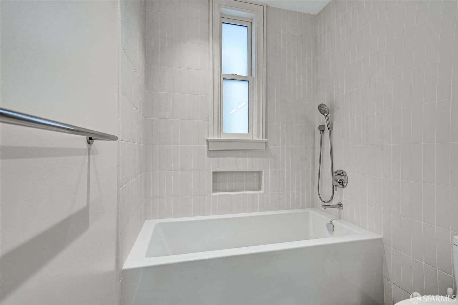 Detail Gallery Image 35 of 40 For 34 Parker Ave, San Francisco,  CA 94118 - 3 Beds | 2/1 Baths