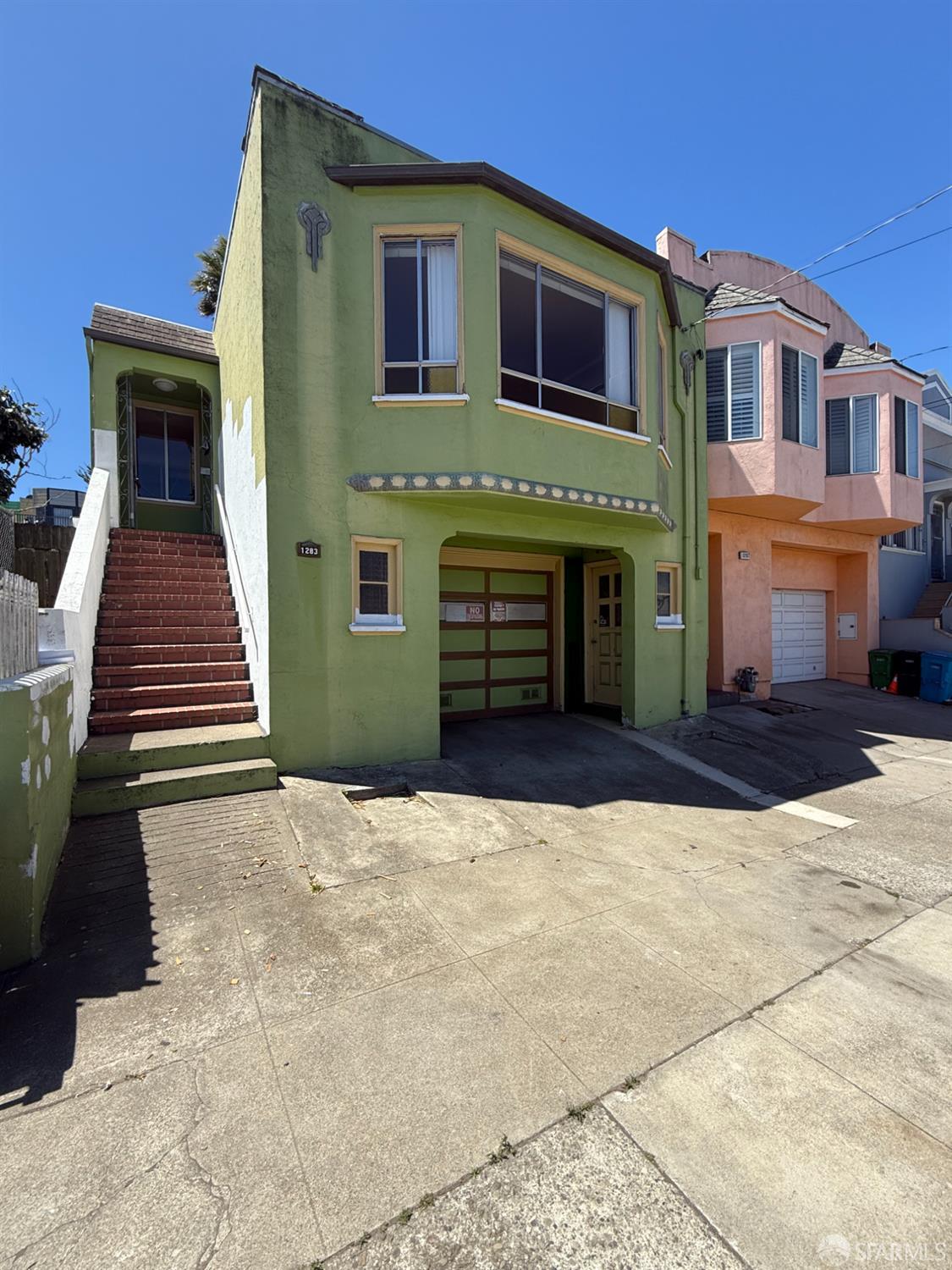 Detail Gallery Image 2 of 22 For 1283 Gilman Ave, San Francisco,  CA 94124 - 2 Beds | 1 Baths