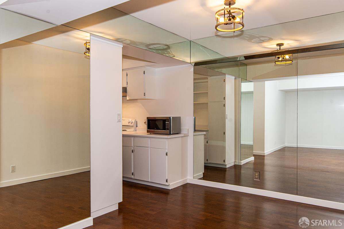 Detail Gallery Image 8 of 29 For 1177 California St #233,  San Francisco,  CA 94108 - 1 Beds | 1 Baths