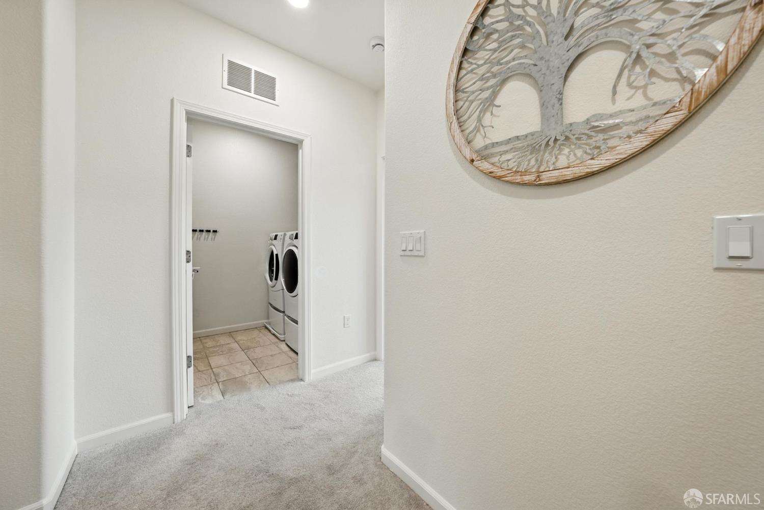 Detail Gallery Image 32 of 80 For 2702 Urbino Ct, San Jose,  CA 95111 - 3 Beds | 3/1 Baths