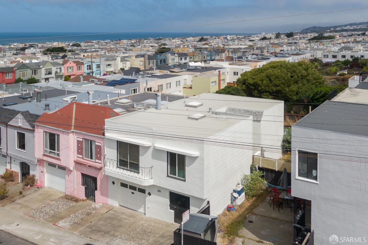 Detail Gallery Image 16 of 77 For 3118 Rivera St, San Francisco,  CA 94116 - 3 Beds | 1/1 Baths