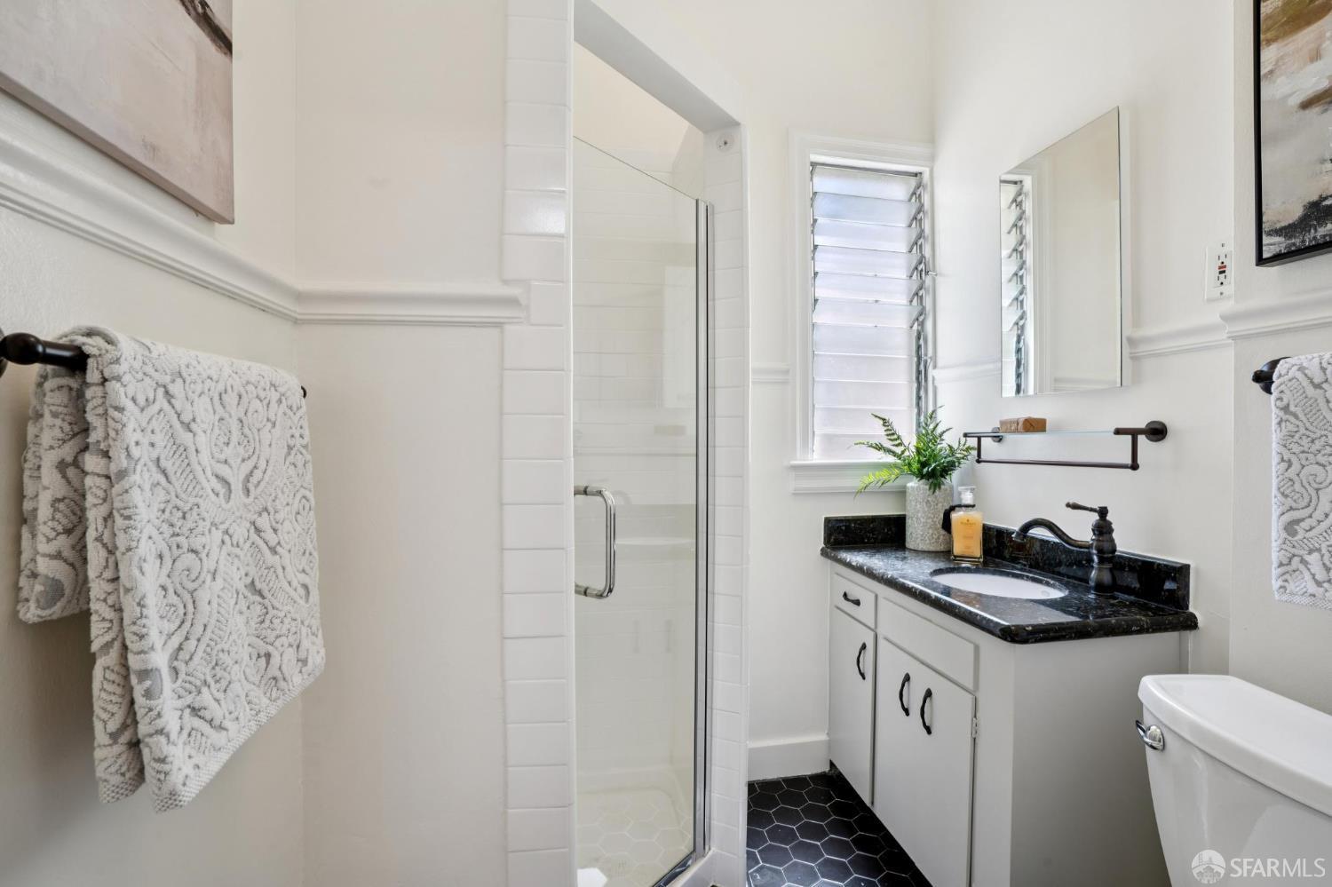 Detail Gallery Image 22 of 30 For 49 Liberty St #2,  San Francisco,  CA 94110 - 1 Beds | 1 Baths