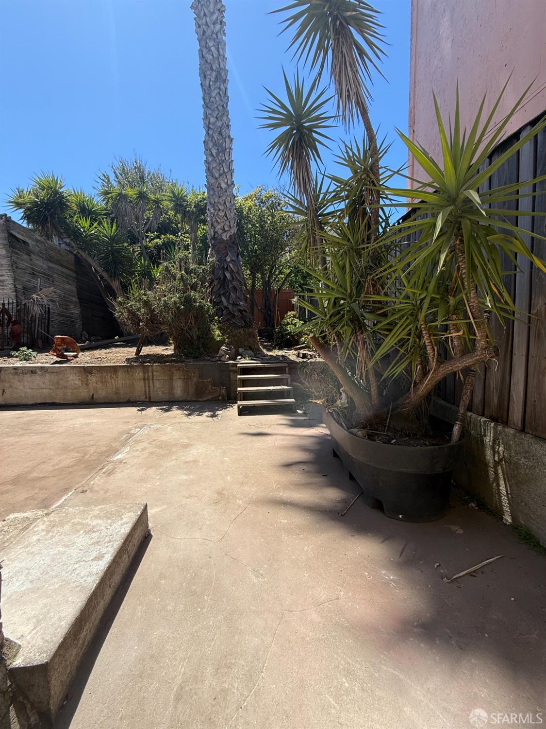 Detail Gallery Image 20 of 22 For 1283 Gilman Ave, San Francisco,  CA 94124 - 2 Beds | 1 Baths