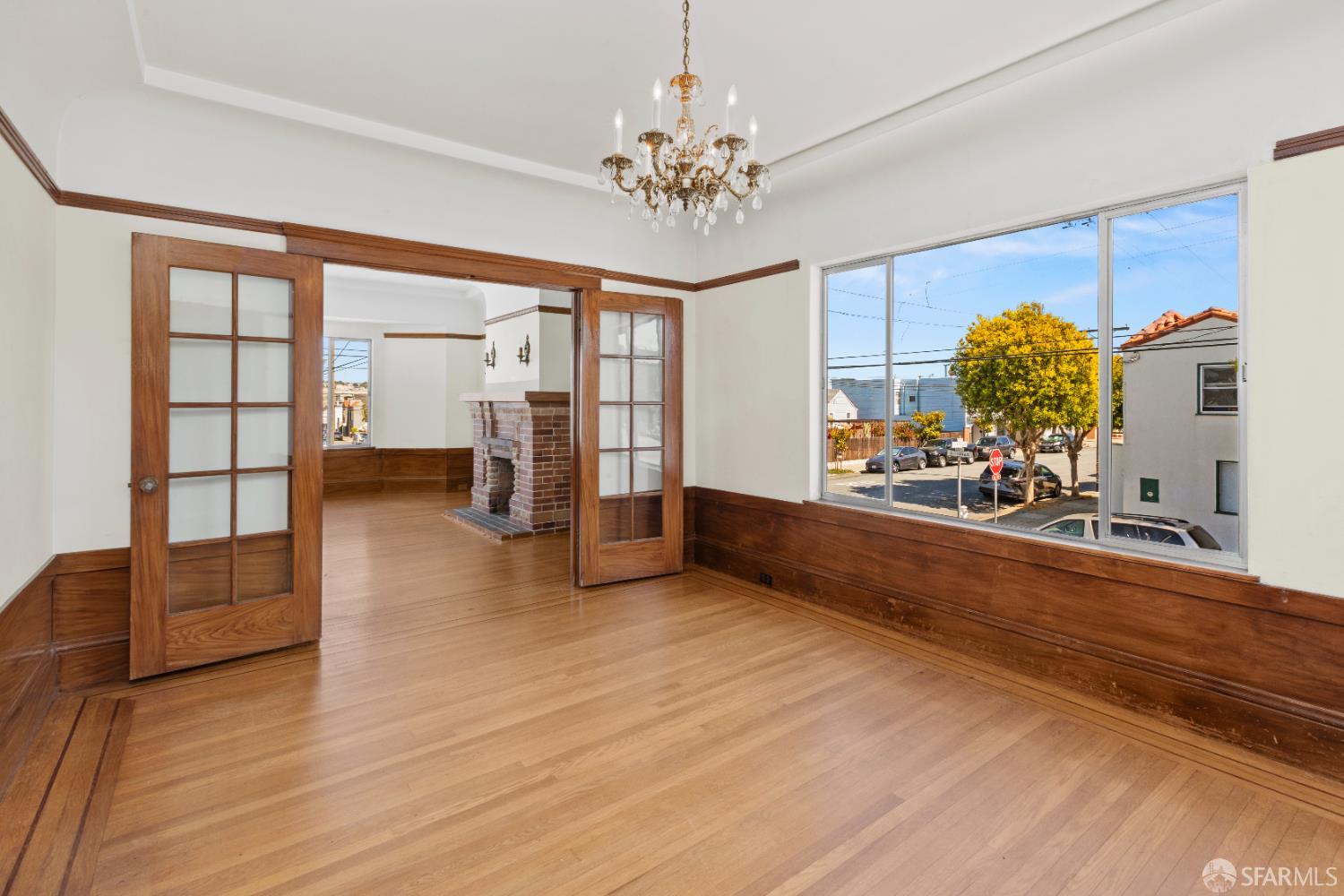 Detail Gallery Image 8 of 98 For 84 Goettingen St, San Francisco,  CA 94134 - 3 Beds | 2 Baths