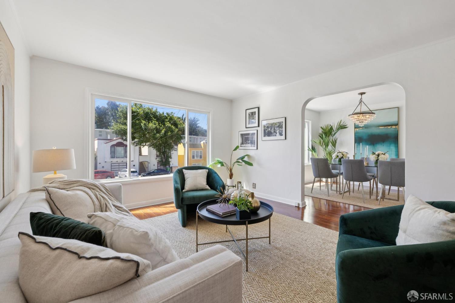 Detail Gallery Image 4 of 37 For 234 Sagamore St, San Francisco,  CA 94112 - 3 Beds | 1/1 Baths