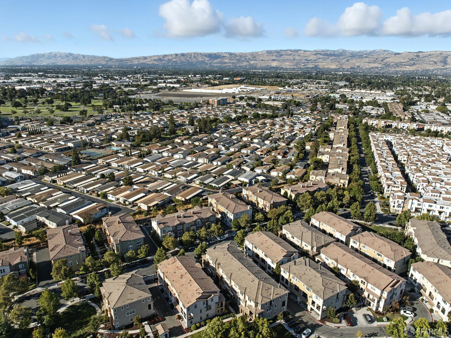 Detail Gallery Image 66 of 80 For 2702 Urbino Ct, San Jose,  CA 95111 - 3 Beds | 3/1 Baths