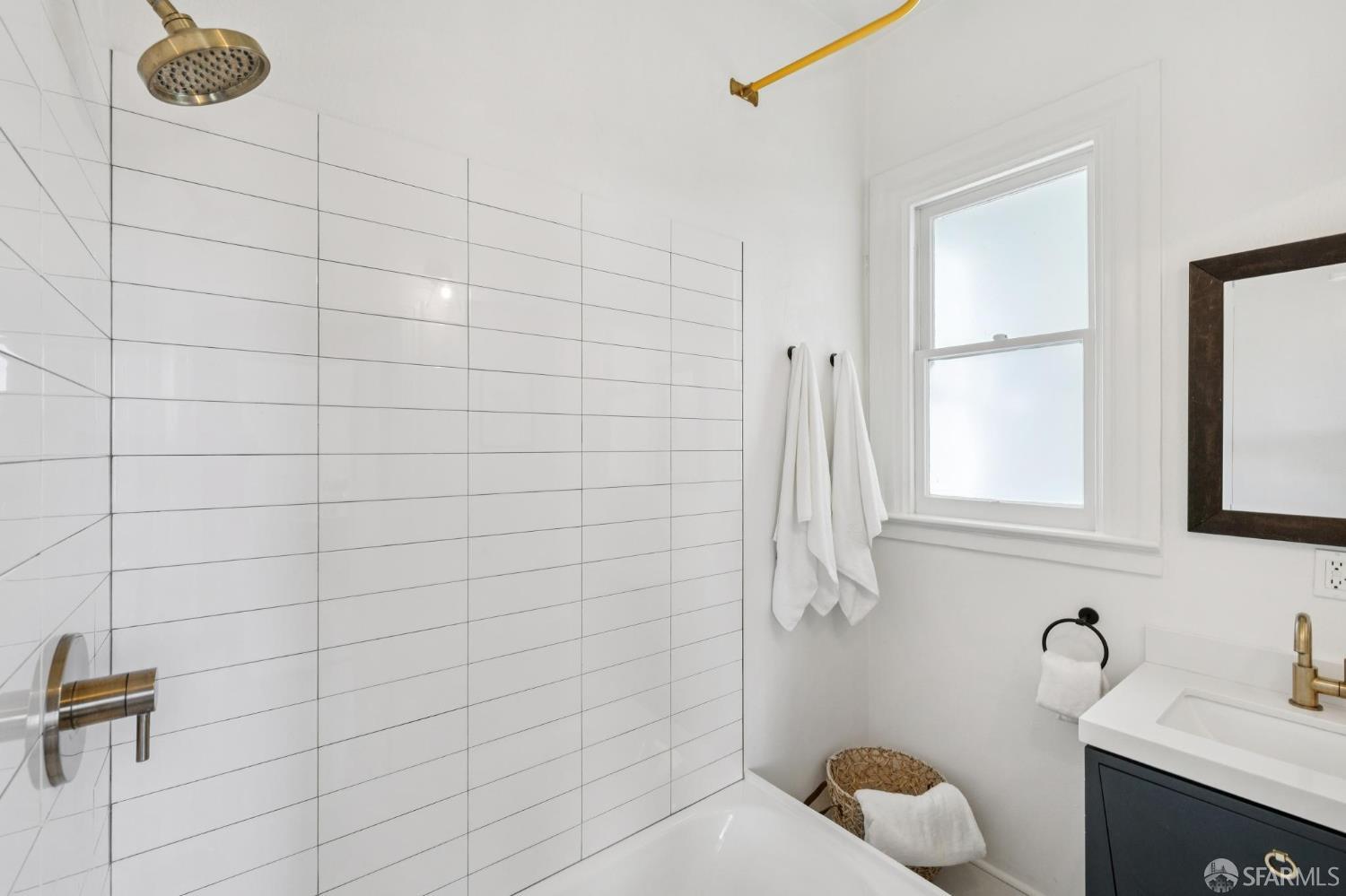 Detail Gallery Image 32 of 40 For 1161 Church St, San Francisco,  CA 94114 - 2 Beds | 1 Baths