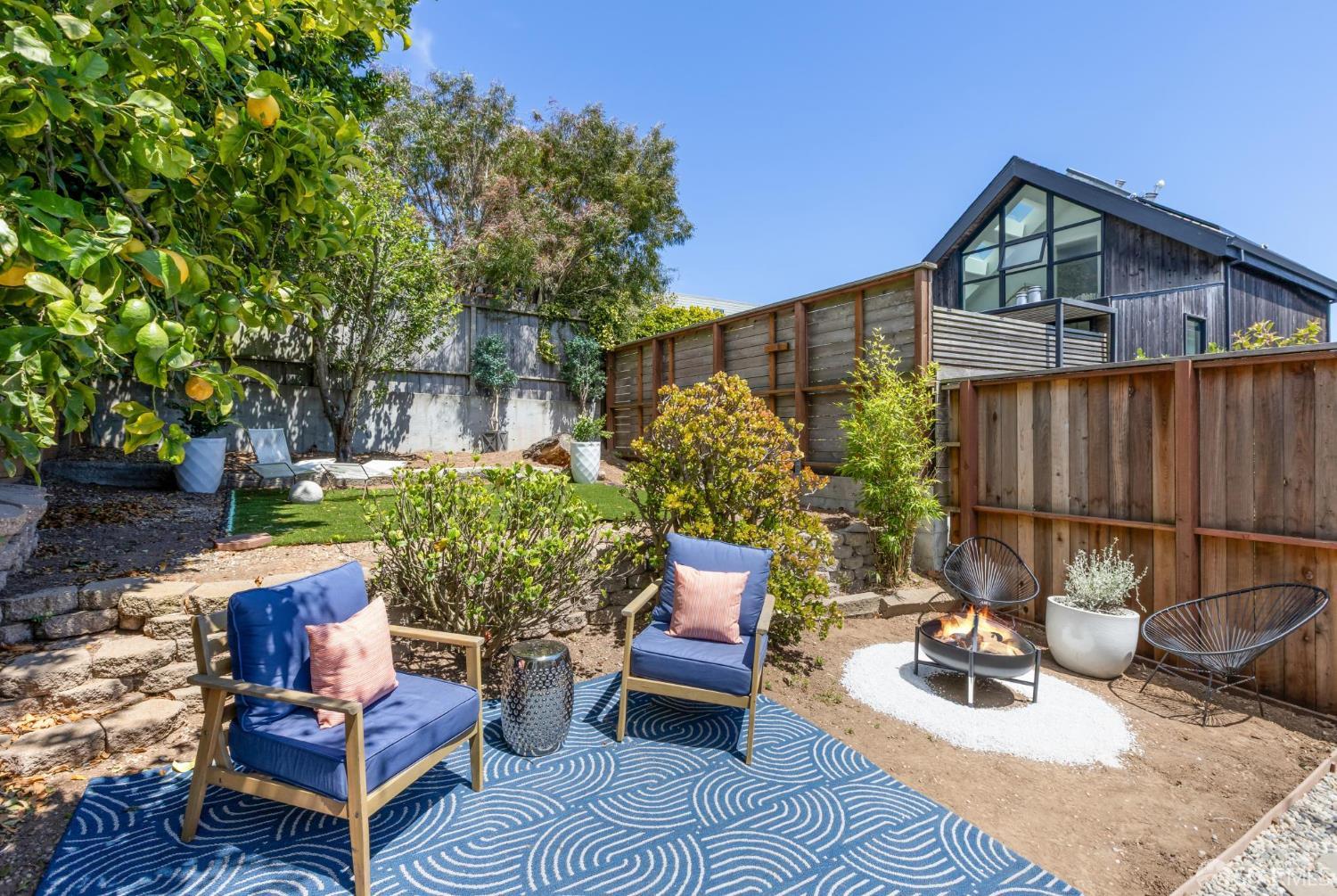 Detail Gallery Image 35 of 42 For 3025 Castro St, San Francisco,  CA 94131 - 3 Beds | 1 Baths
