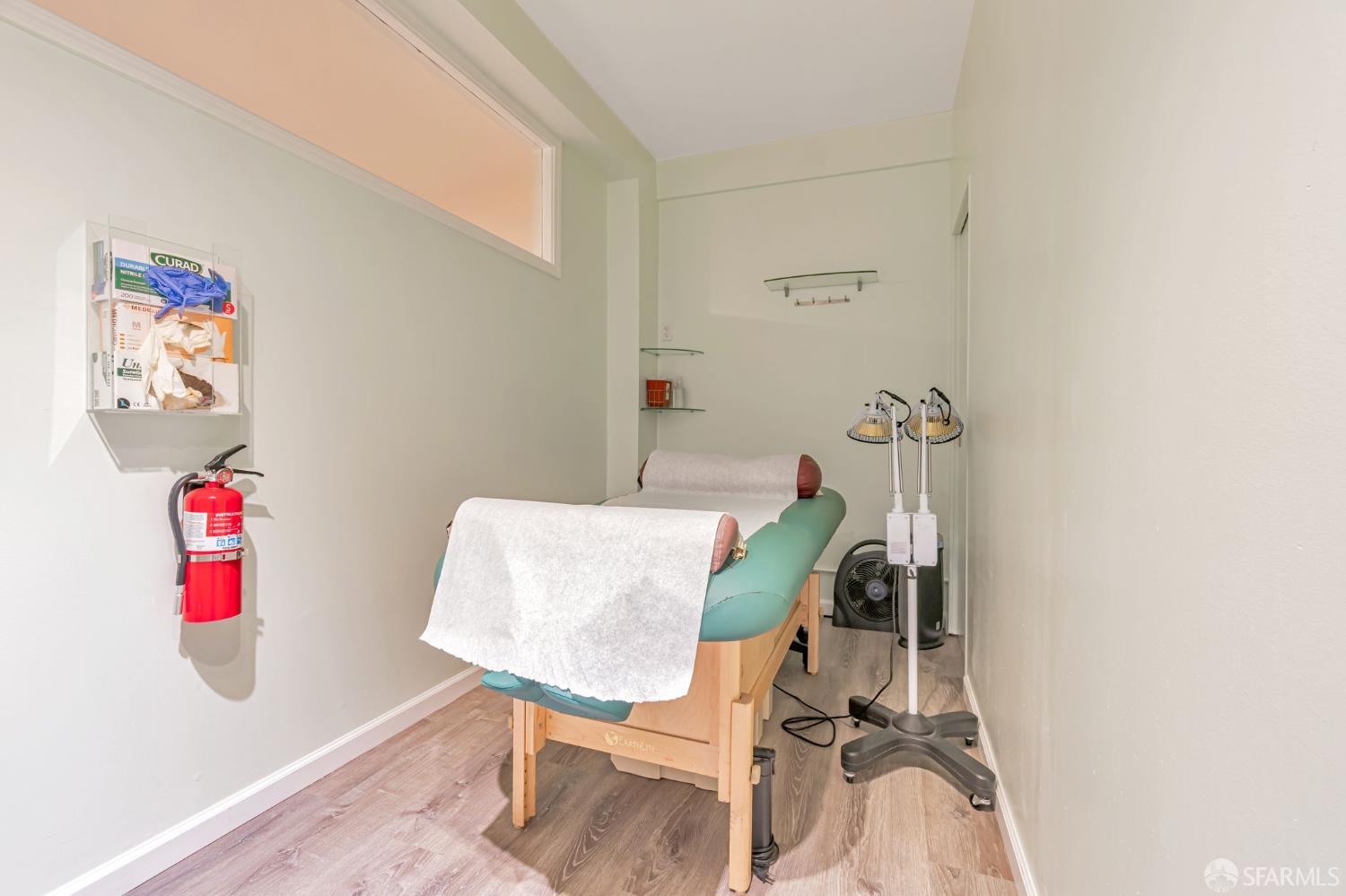 Detail Gallery Image 32 of 49 For 1014 Clement St, San Francisco,  CA 94118 - – Beds | – Baths