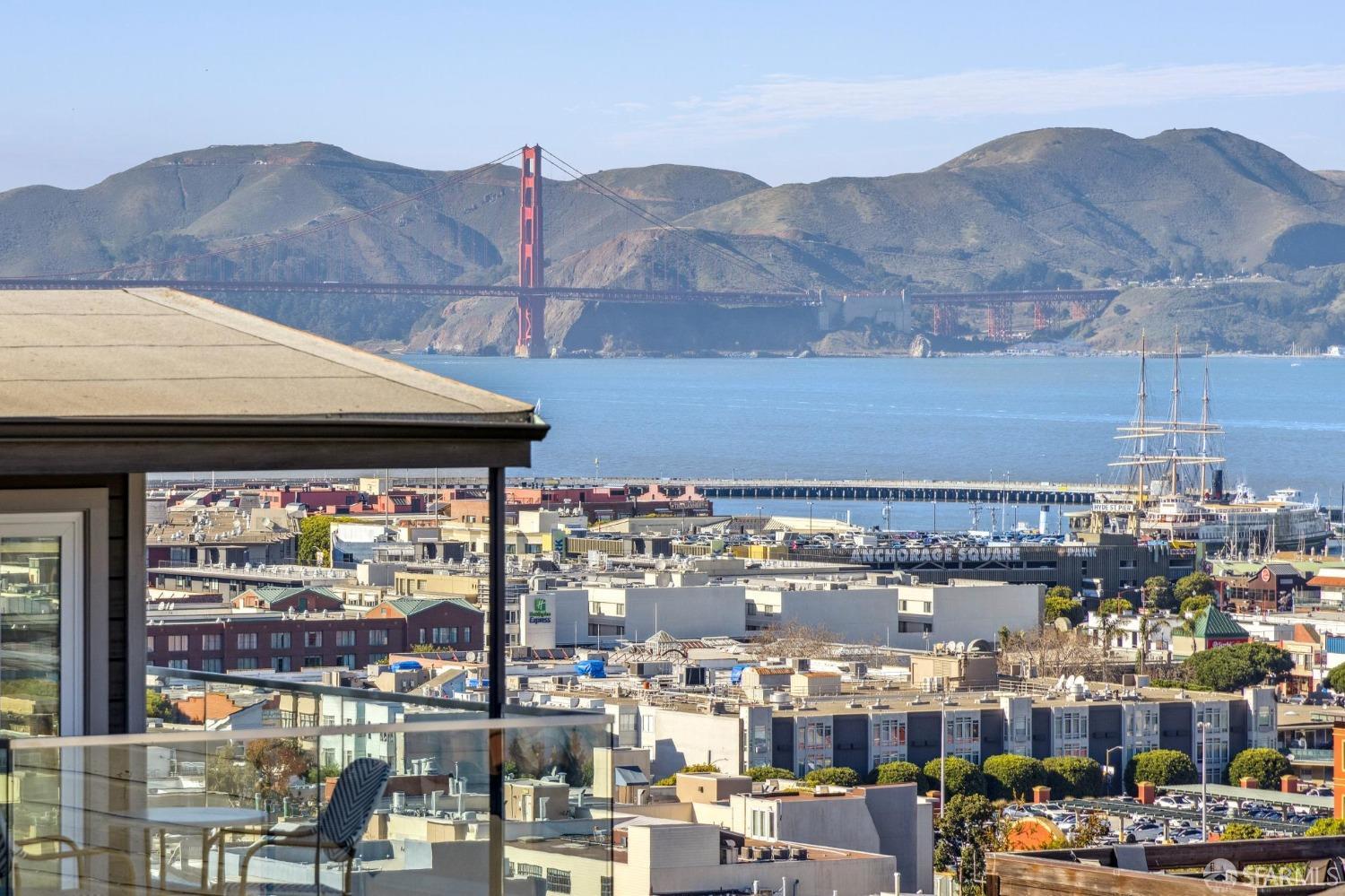 Detail Gallery Image 2 of 56 For 1838 Grant Ave, San Francisco,  CA 94133 - 3 Beds | 2 Baths