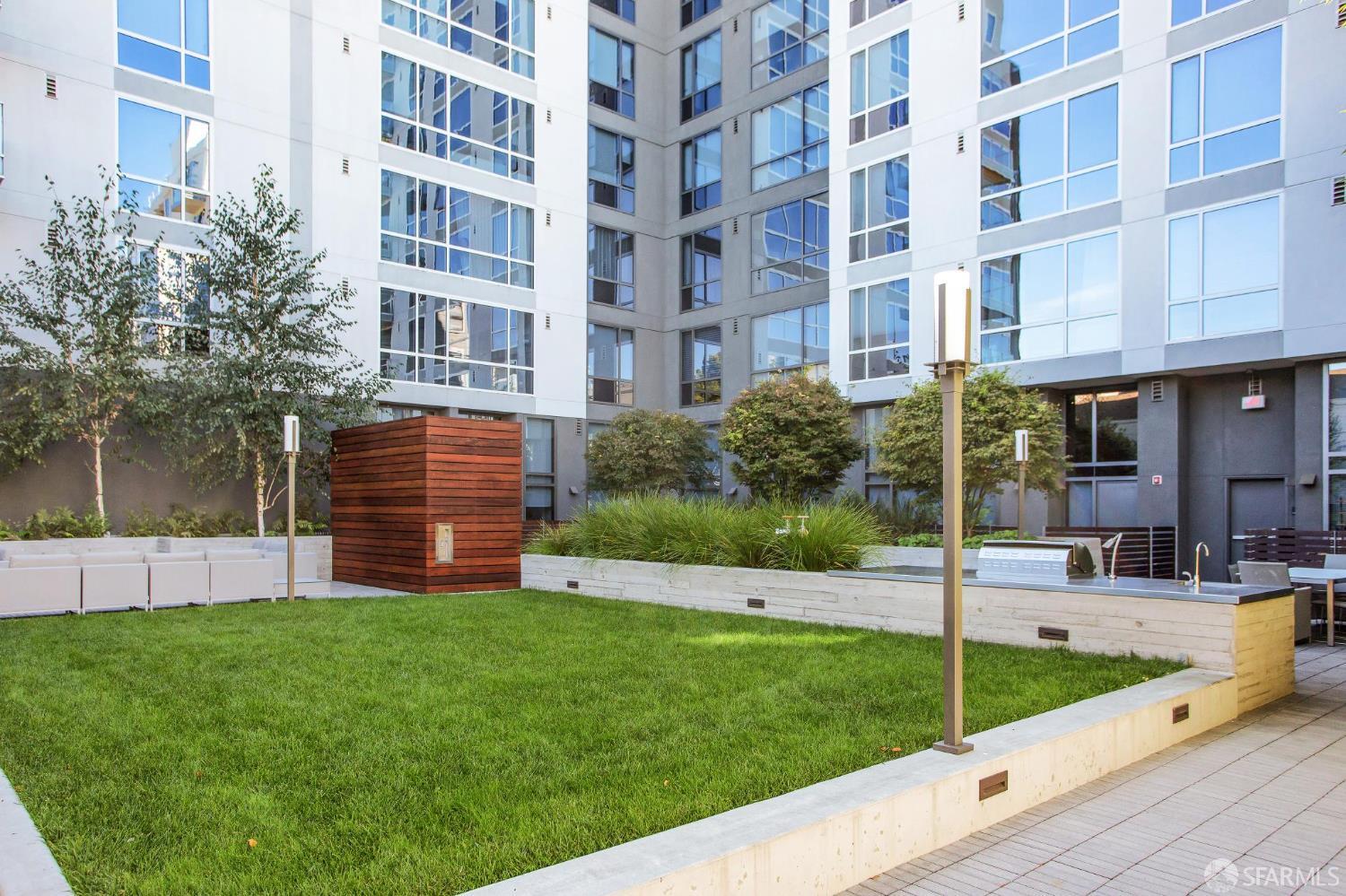 Detail Gallery Image 31 of 45 For 1788 Clay St #304,  San Francisco,  CA 94109 - 2 Beds | 2 Baths