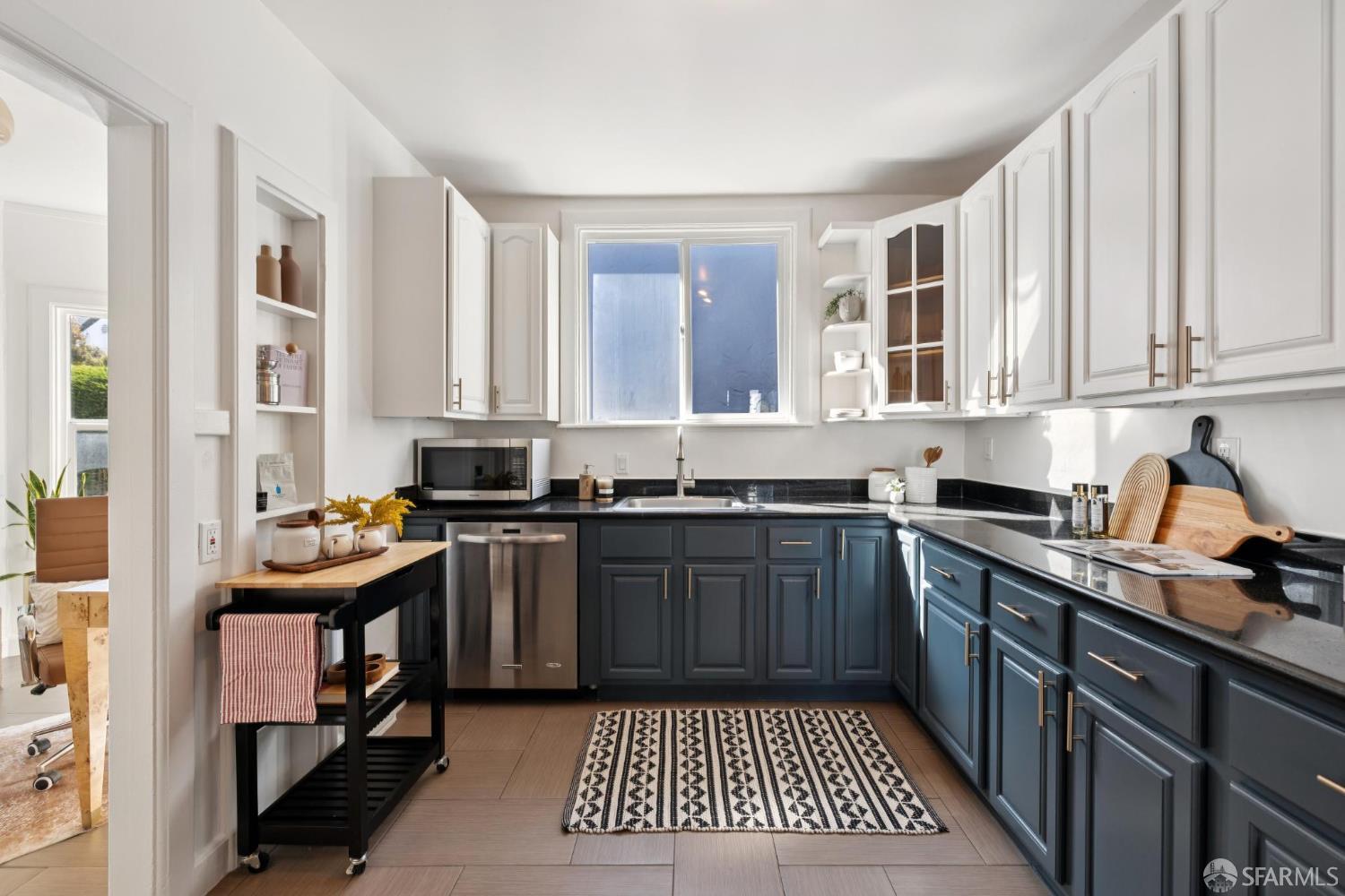 Detail Gallery Image 35 of 86 For 266 S Hill Blvd, San Francisco,  CA 94112 - 3 Beds | 1/1 Baths