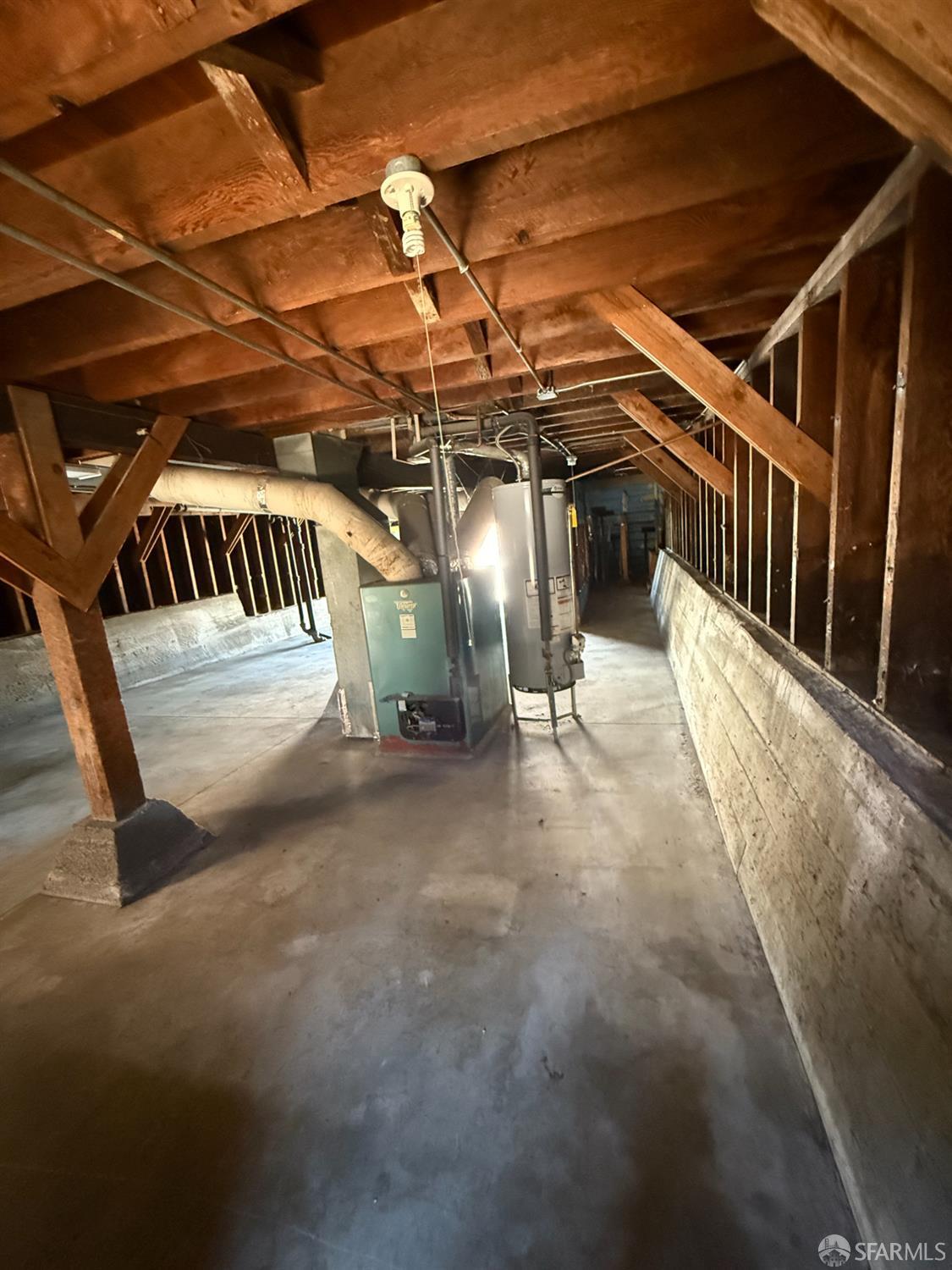 Detail Gallery Image 18 of 22 For 1283 Gilman Ave, San Francisco,  CA 94124 - 2 Beds | 1 Baths