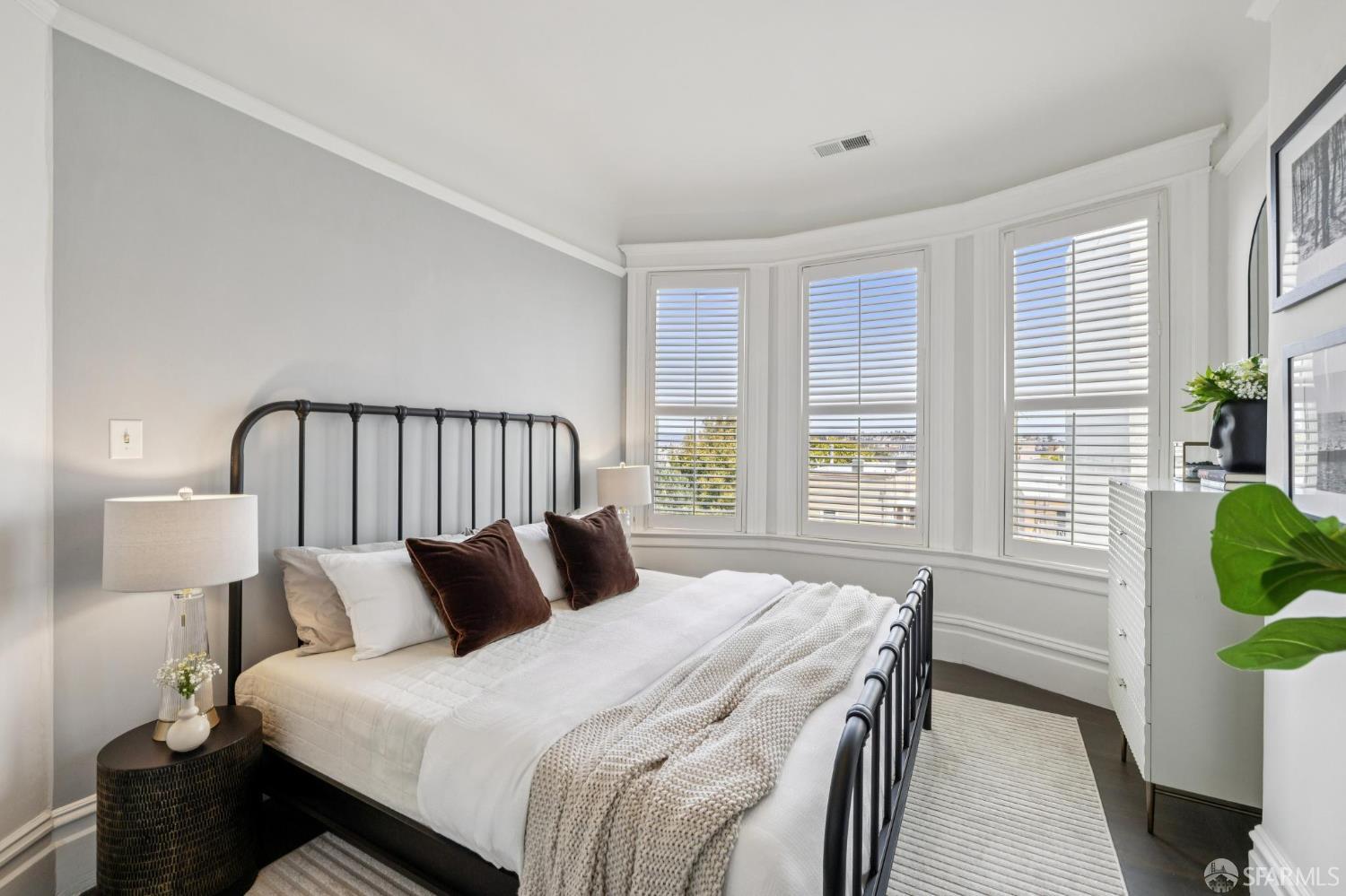 Detail Gallery Image 19 of 40 For 1161 Church St, San Francisco,  CA 94114 - 2 Beds | 1 Baths