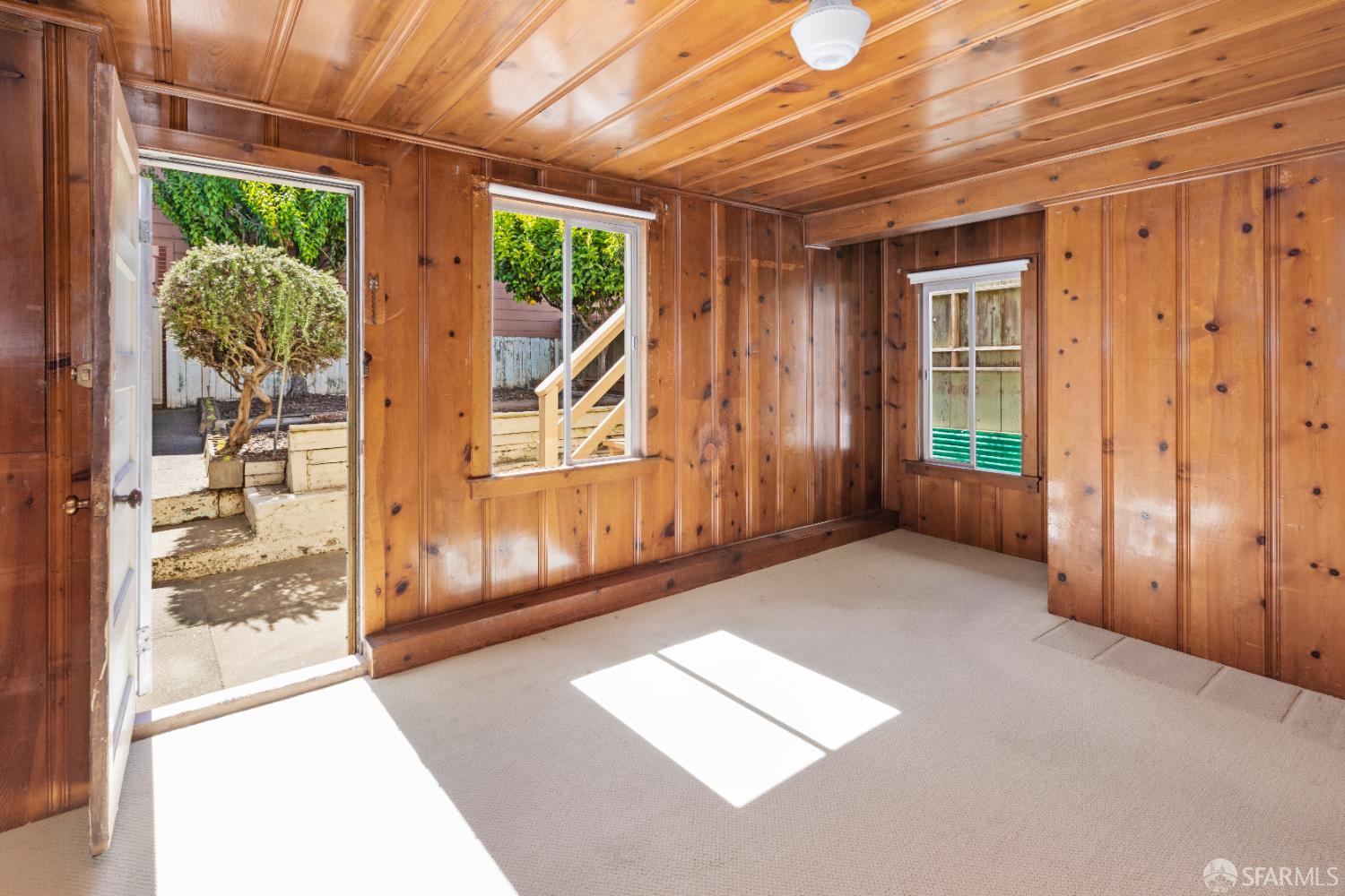 Detail Gallery Image 34 of 98 For 84 Goettingen St, San Francisco,  CA 94134 - 3 Beds | 2 Baths