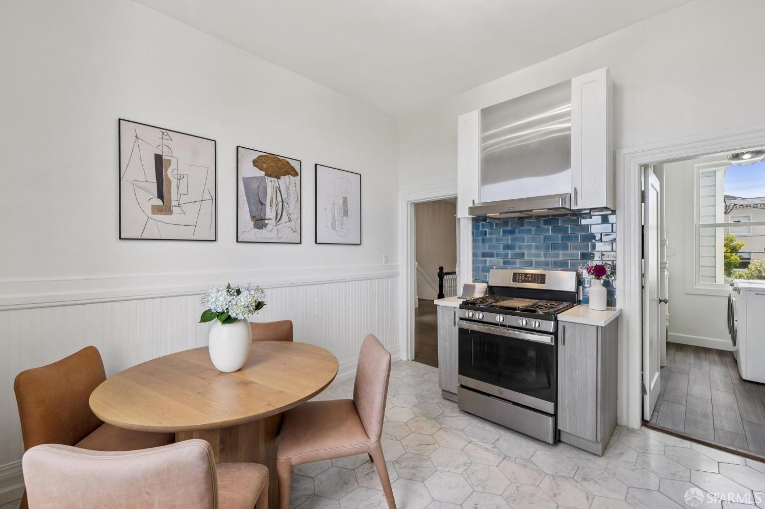 Detail Gallery Image 16 of 40 For 1161 Church St, San Francisco,  CA 94114 - 2 Beds | 1 Baths