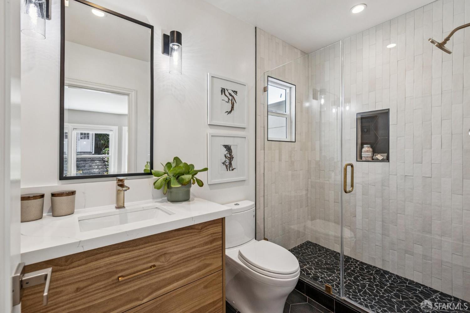 Detail Gallery Image 12 of 59 For 2655 15th Ave, San Francisco,  CA 94127 - 4 Beds | 3/1 Baths