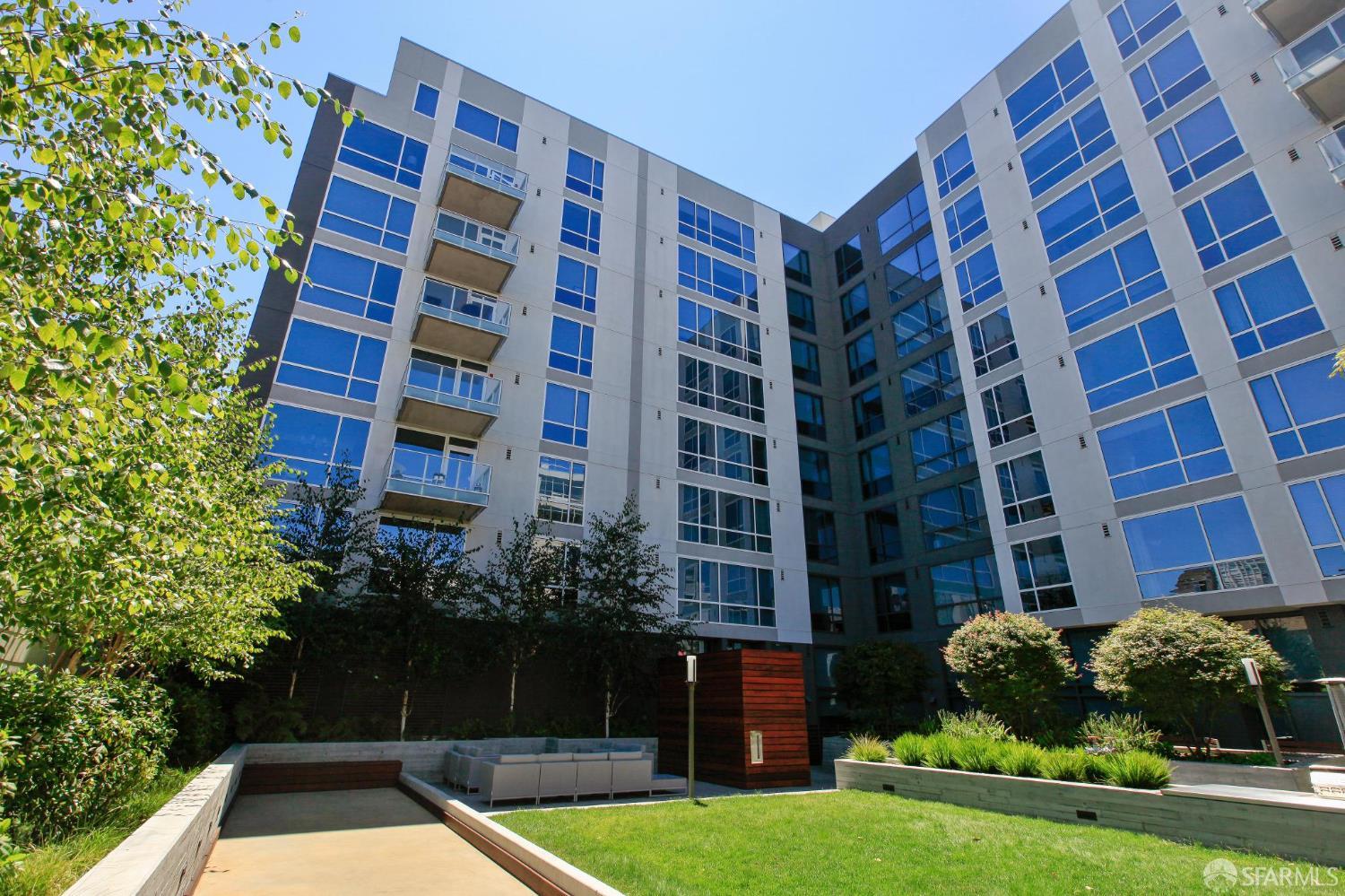 Detail Gallery Image 27 of 45 For 1788 Clay St #304,  San Francisco,  CA 94109 - 2 Beds | 2 Baths