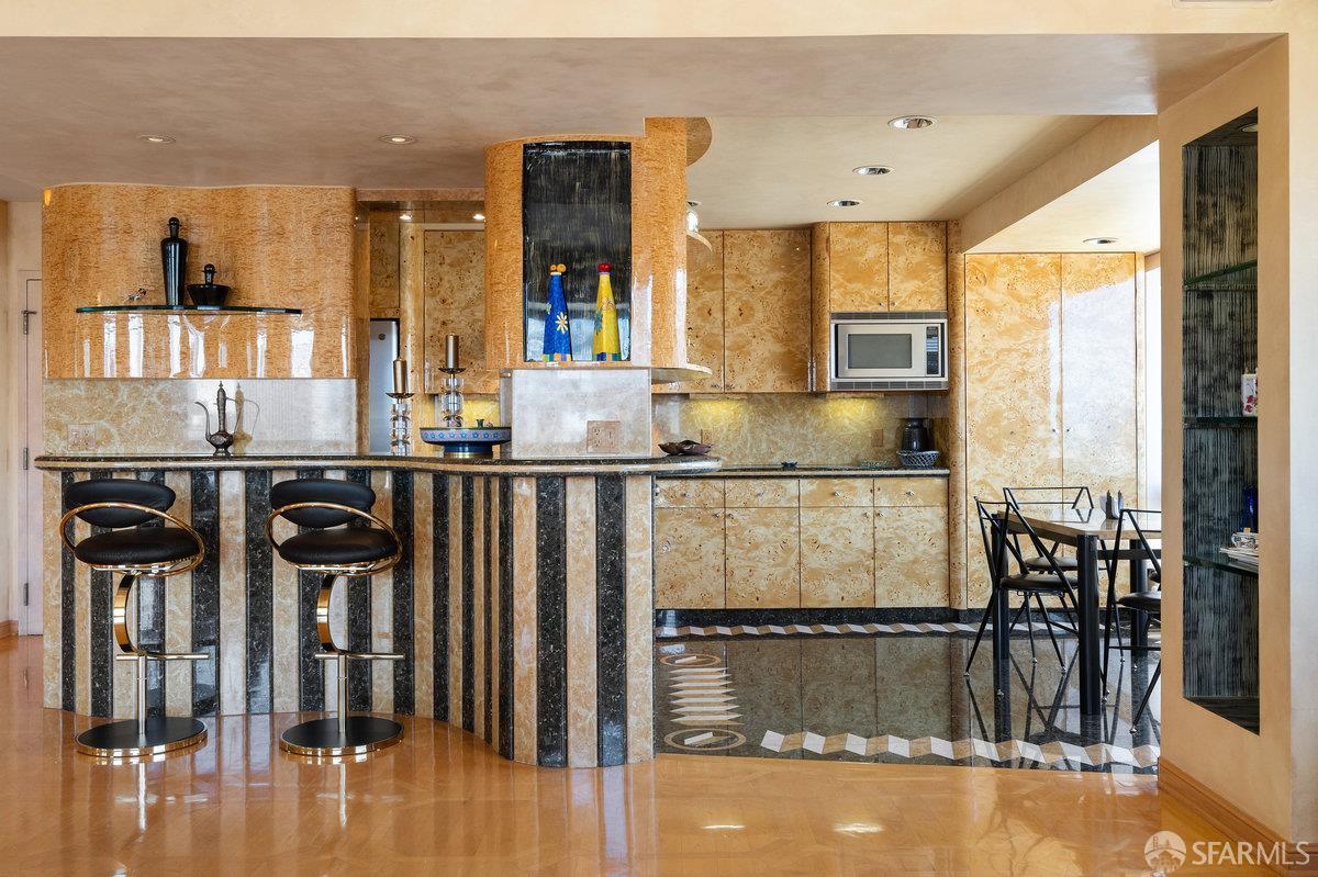Detail Gallery Image 16 of 59 For 1177 California St #1210,  San Francisco,  CA 94108 - 2 Beds | 2 Baths