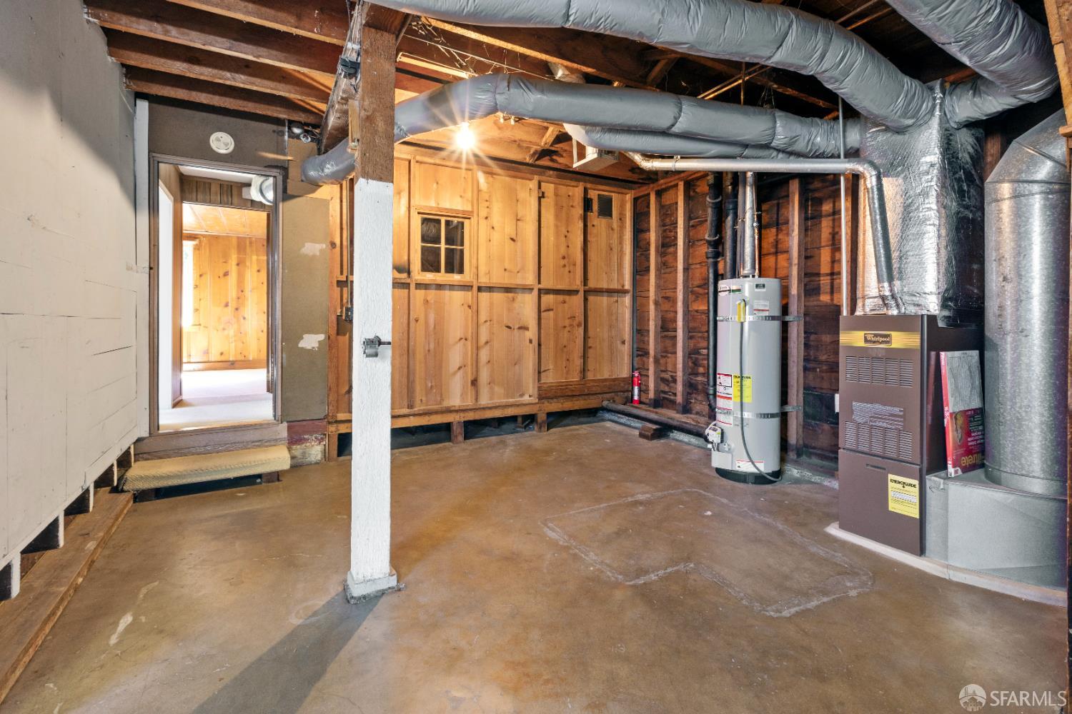 Detail Gallery Image 29 of 98 For 84 Goettingen St, San Francisco,  CA 94134 - 3 Beds | 2 Baths