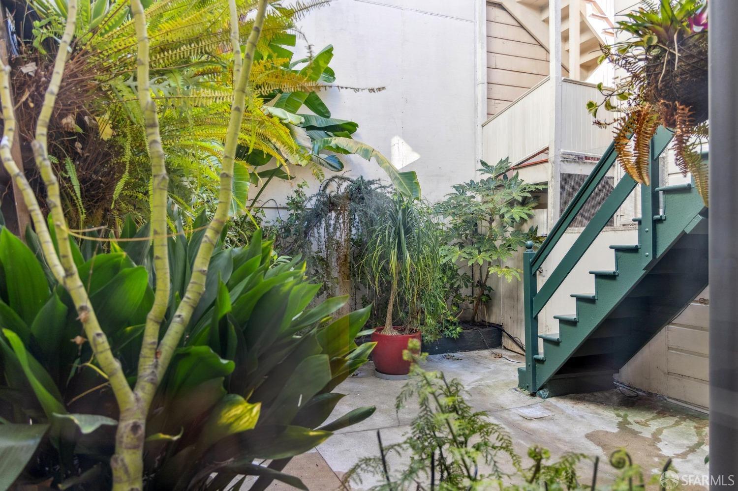 Detail Gallery Image 39 of 56 For 1838 Grant Ave, San Francisco,  CA 94133 - 3 Beds | 2 Baths
