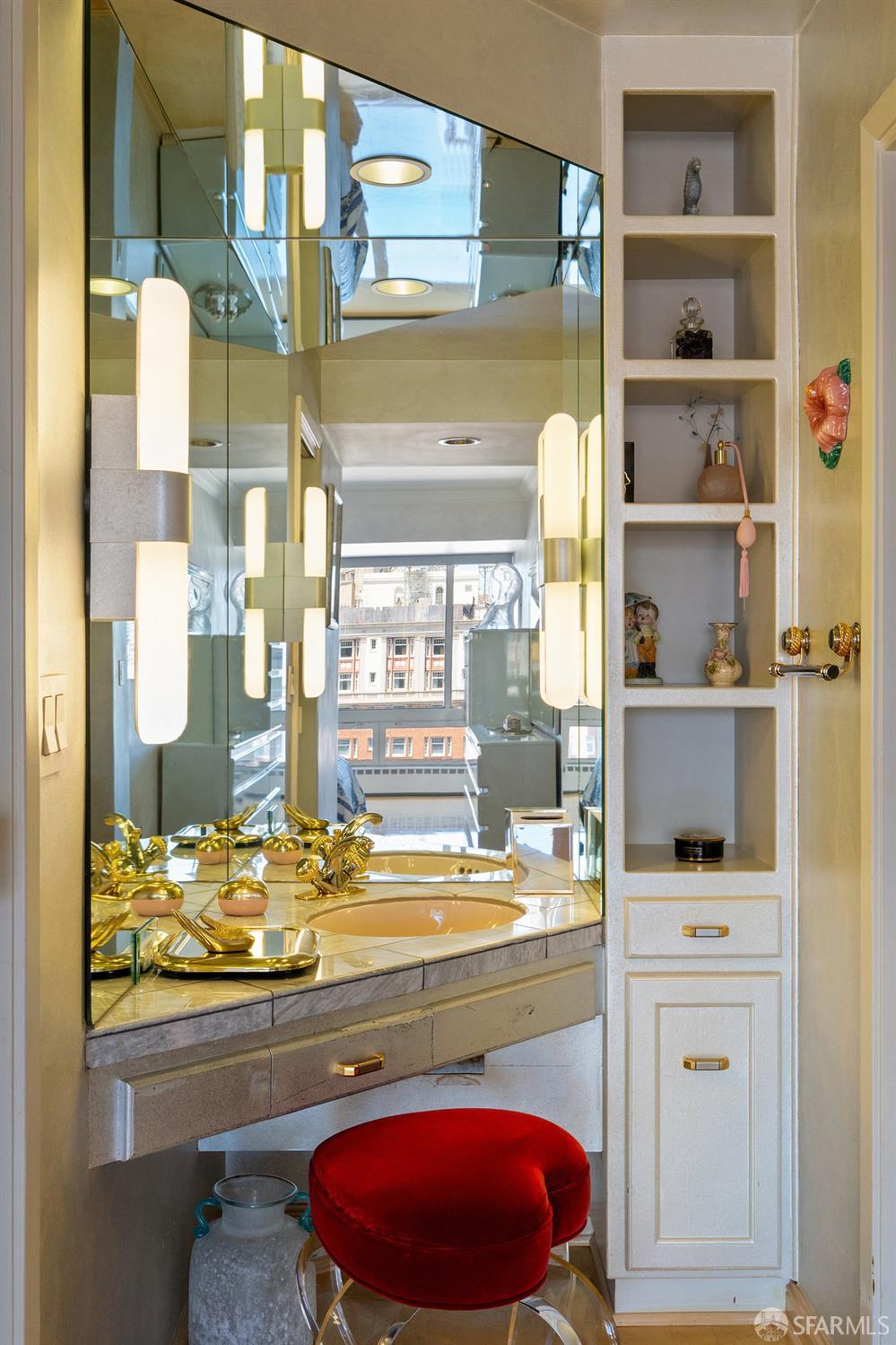 Detail Gallery Image 39 of 59 For 1177 California St #1210,  San Francisco,  CA 94108 - 2 Beds | 2 Baths