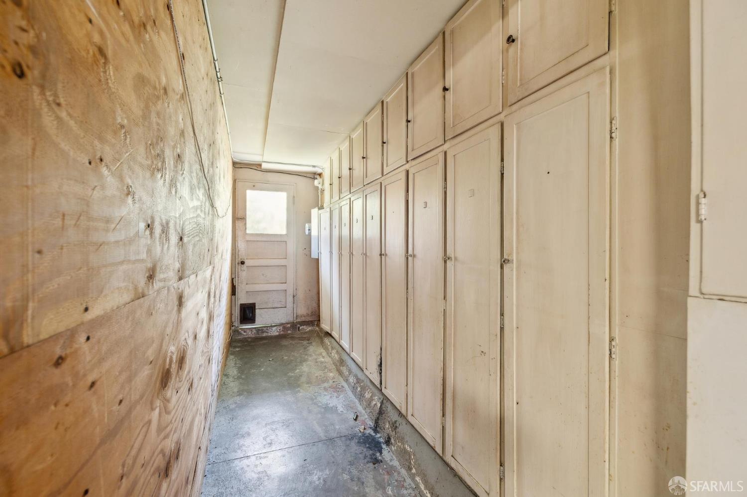 Detail Gallery Image 34 of 45 For 130 Meadowbrook Dr, San Francisco,  CA 94132 - 3 Beds | 1/1 Baths