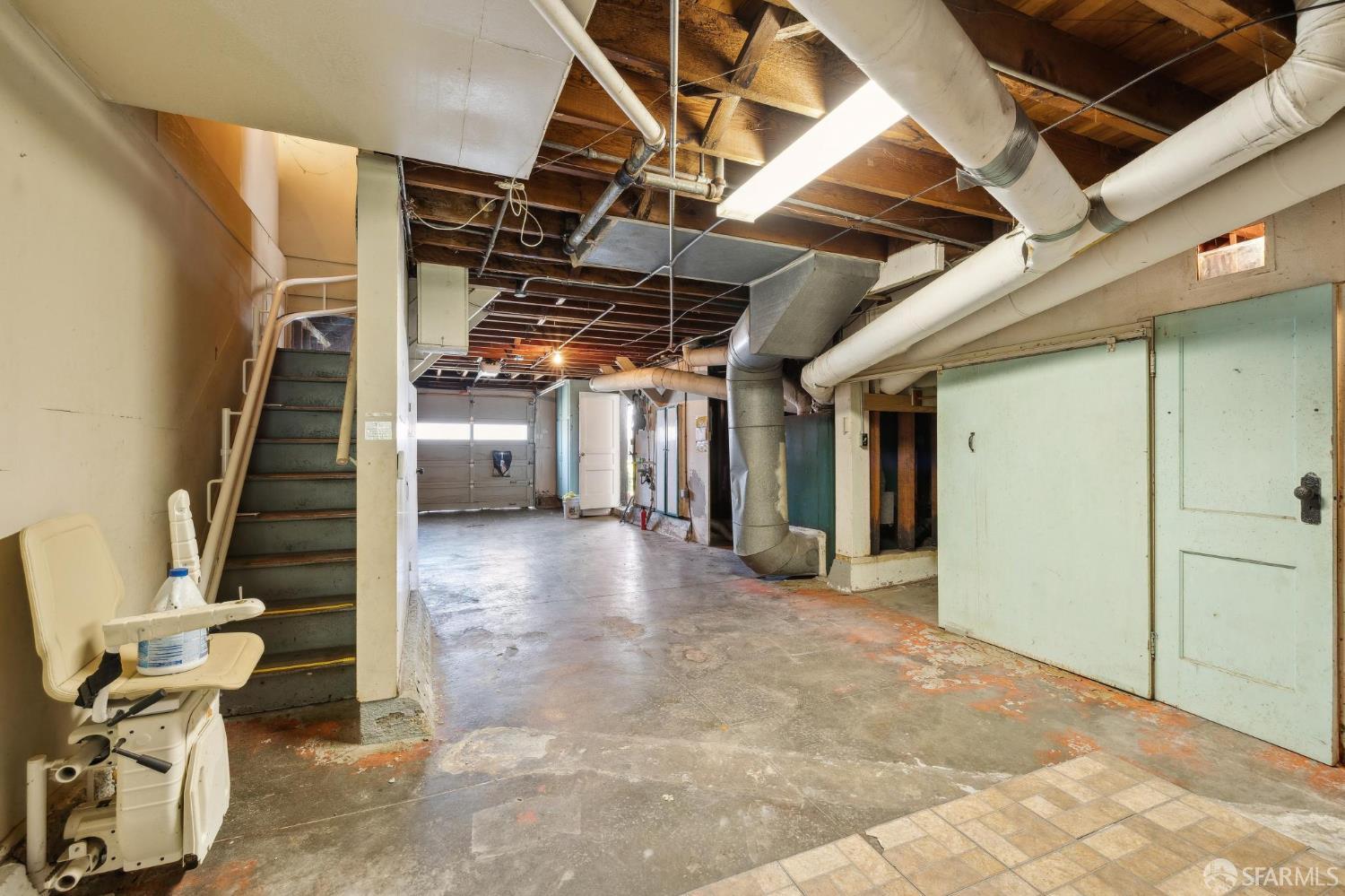 Detail Gallery Image 33 of 45 For 130 Meadowbrook Dr, San Francisco,  CA 94132 - 3 Beds | 1/1 Baths