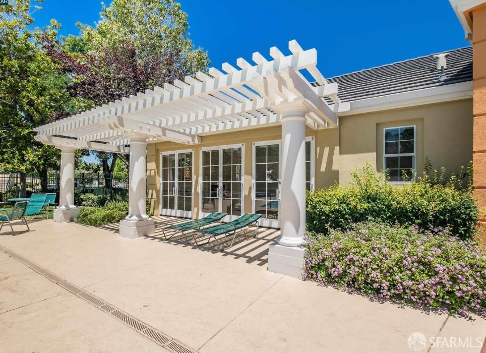 Detail Gallery Image 37 of 38 For 3633 Braxton Cmn, Fremont,  CA 94538 - 3 Beds | 2/1 Baths