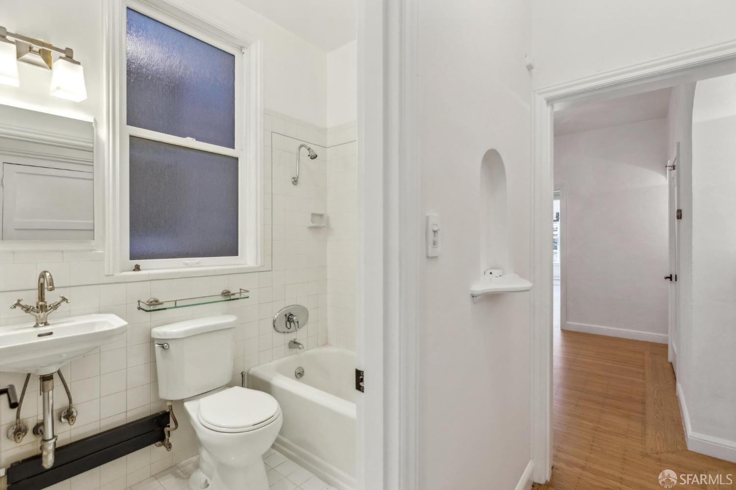 Detail Gallery Image 34 of 56 For 1838 Grant Ave, San Francisco,  CA 94133 - 3 Beds | 2 Baths