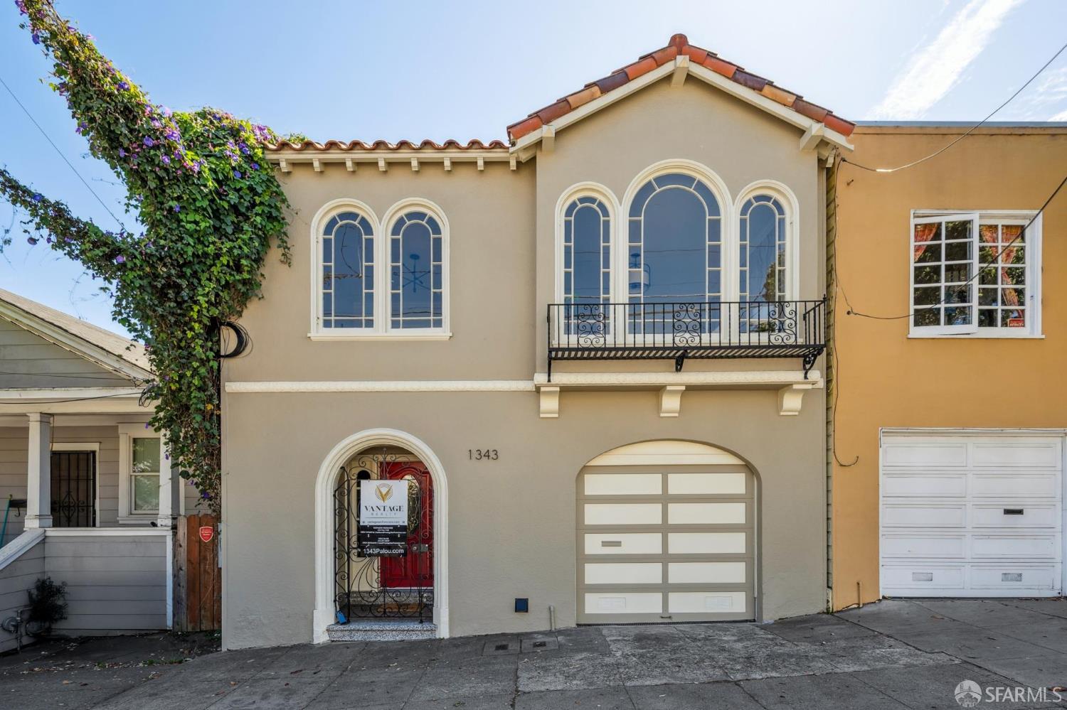 Detail Gallery Image 5 of 39 For 1343 Palou Ave, San Francisco,  CA 94124 - 4 Beds | 3 Baths