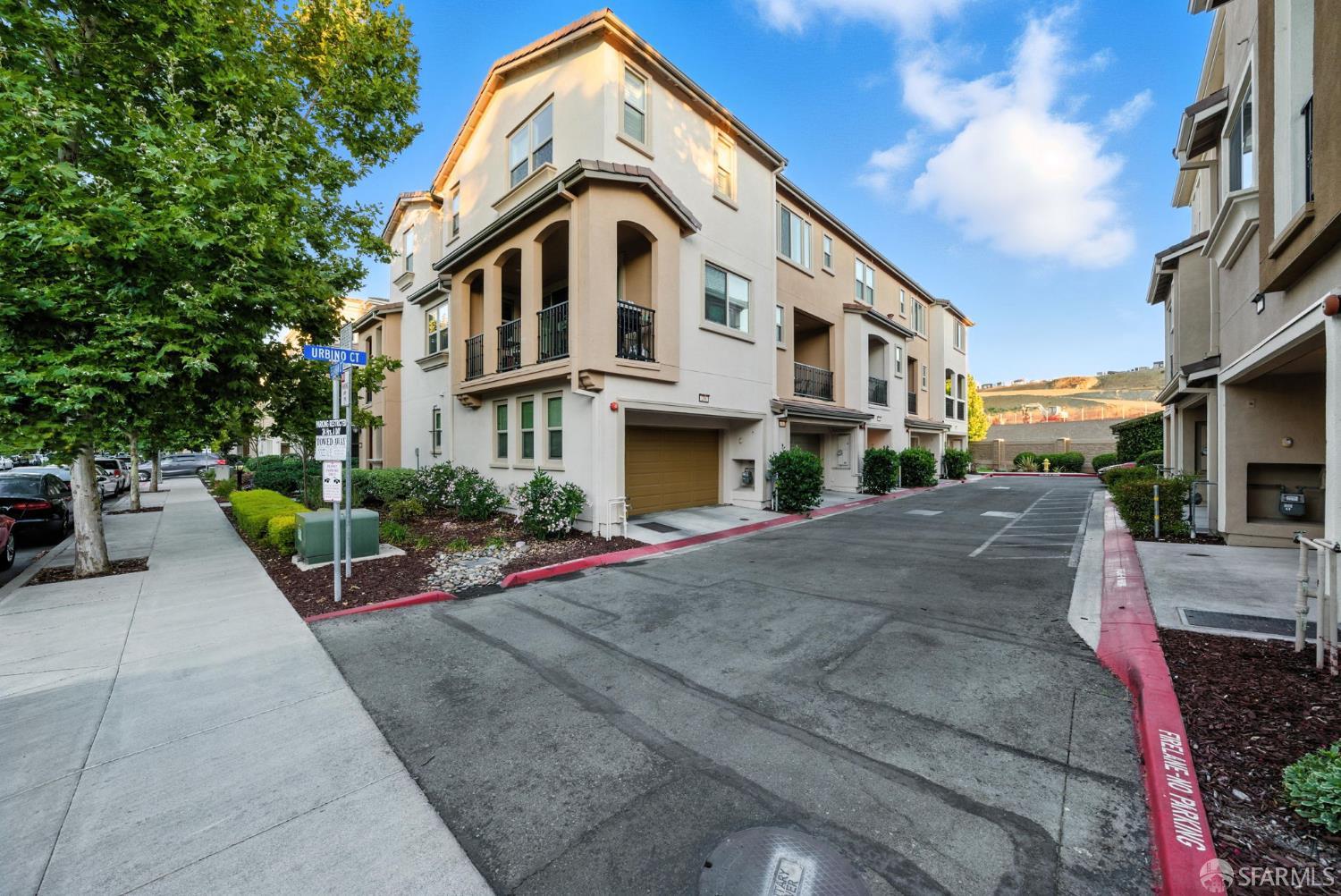Detail Gallery Image 55 of 80 For 2702 Urbino Ct, San Jose,  CA 95111 - 3 Beds | 3/1 Baths