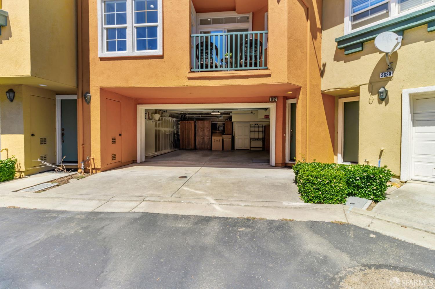 Detail Gallery Image 30 of 38 For 3633 Braxton Cmn, Fremont,  CA 94538 - 3 Beds | 2/1 Baths