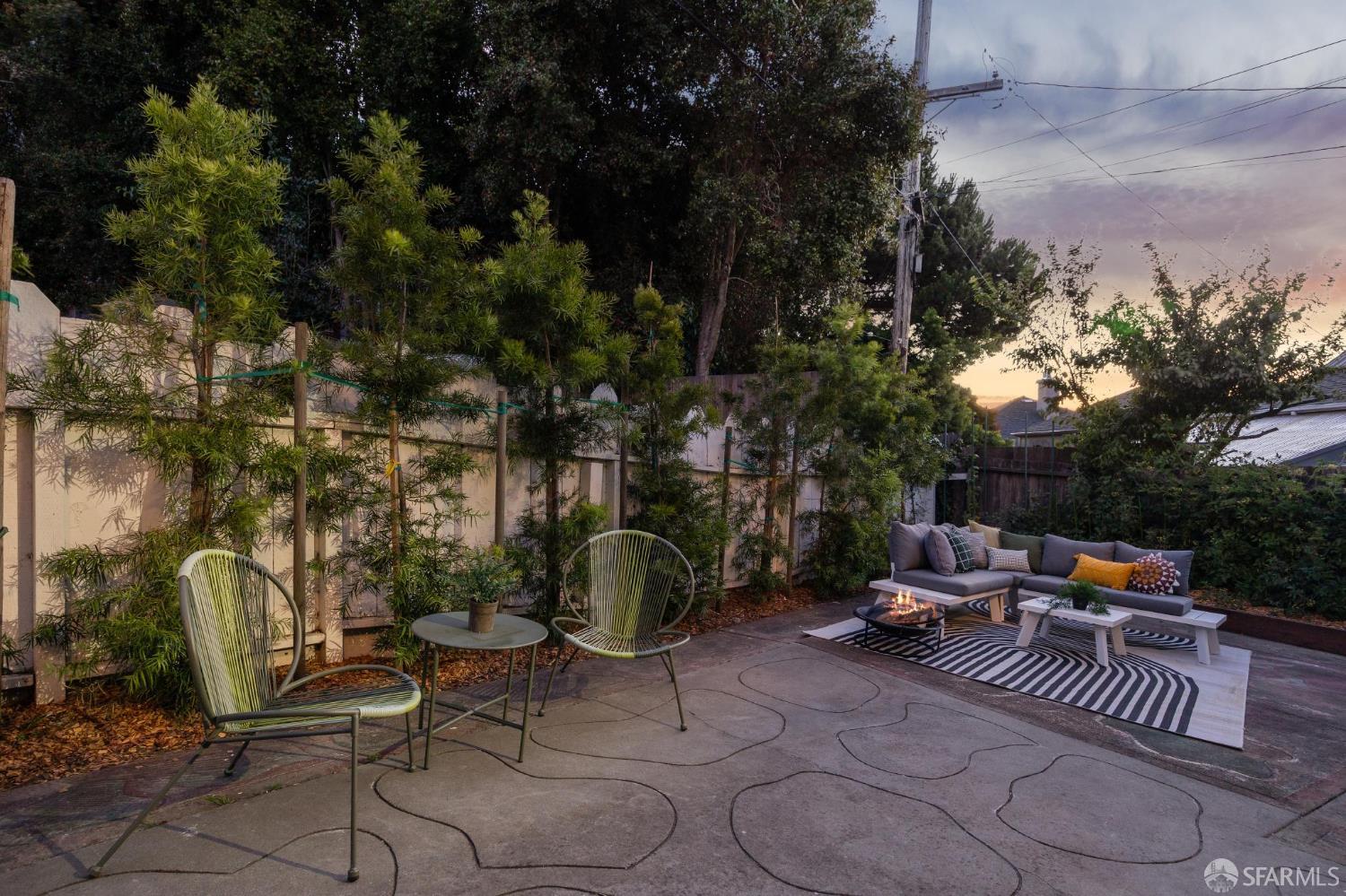 Detail Gallery Image 7 of 86 For 266 S Hill Blvd, San Francisco,  CA 94112 - 3 Beds | 1/1 Baths