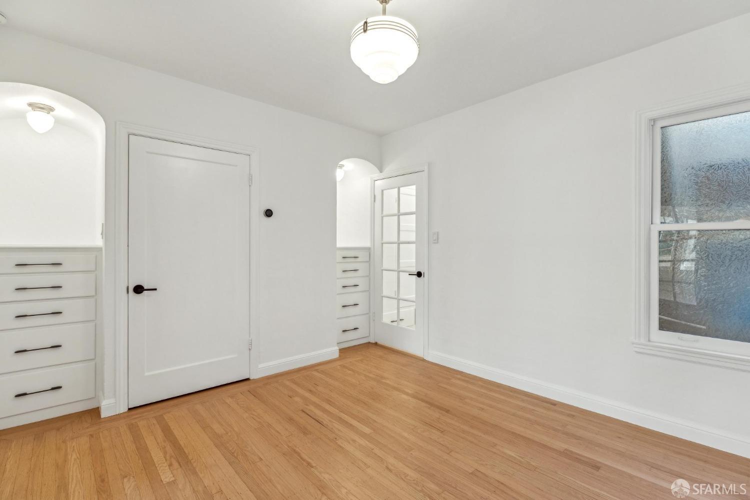 Detail Gallery Image 23 of 56 For 1838 Grant Ave, San Francisco,  CA 94133 - 3 Beds | 2 Baths