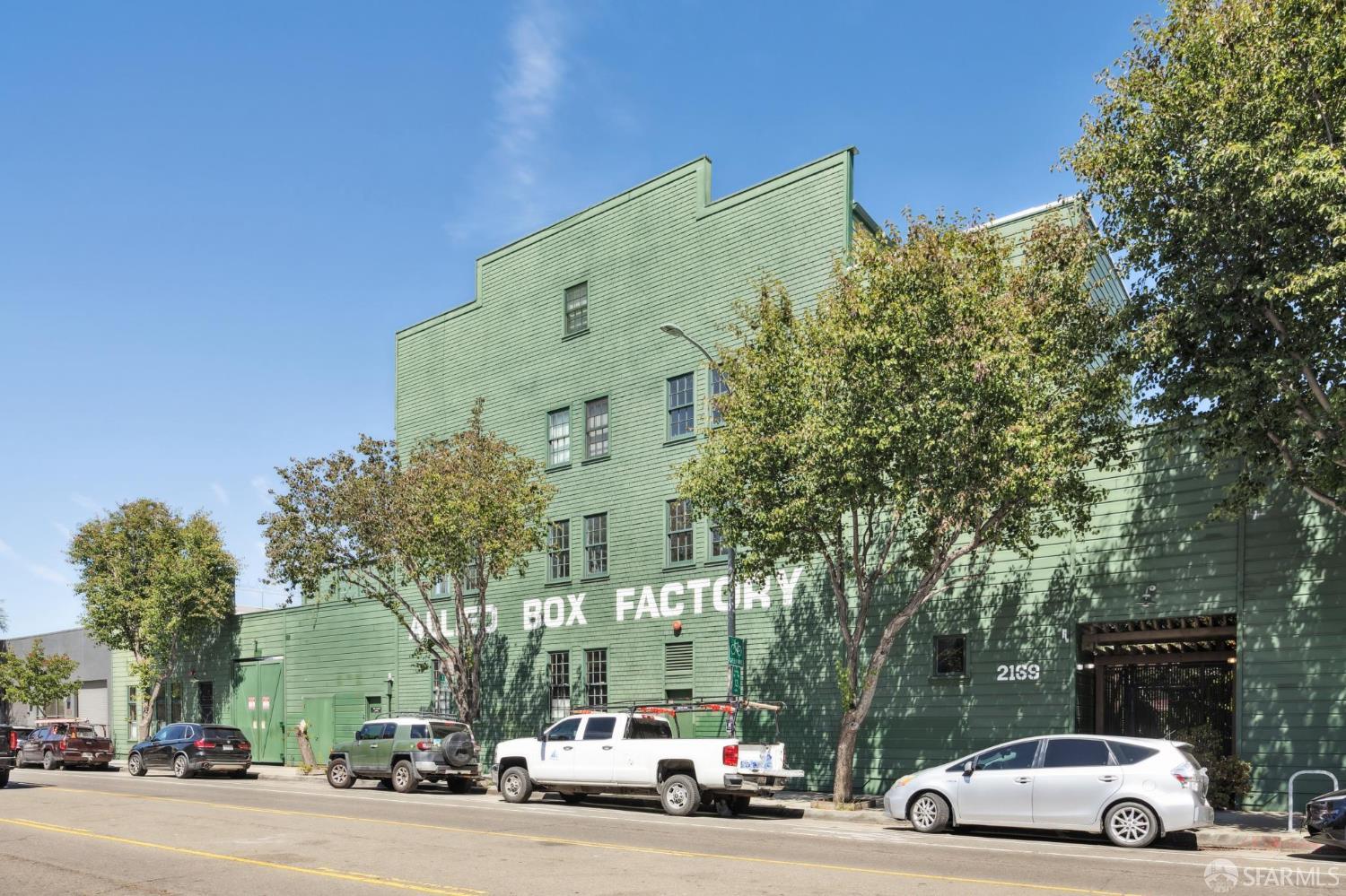 Detail Gallery Image 32 of 33 For 2169 Folsom St #M201,  San Francisco,  CA 94110 - 2 Beds | 1 Baths
