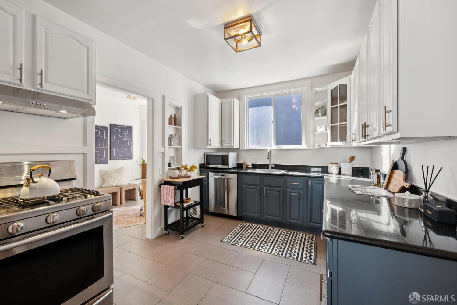 Detail Gallery Image 34 of 86 For 266 S Hill Blvd, San Francisco,  CA 94112 - 3 Beds | 1/1 Baths