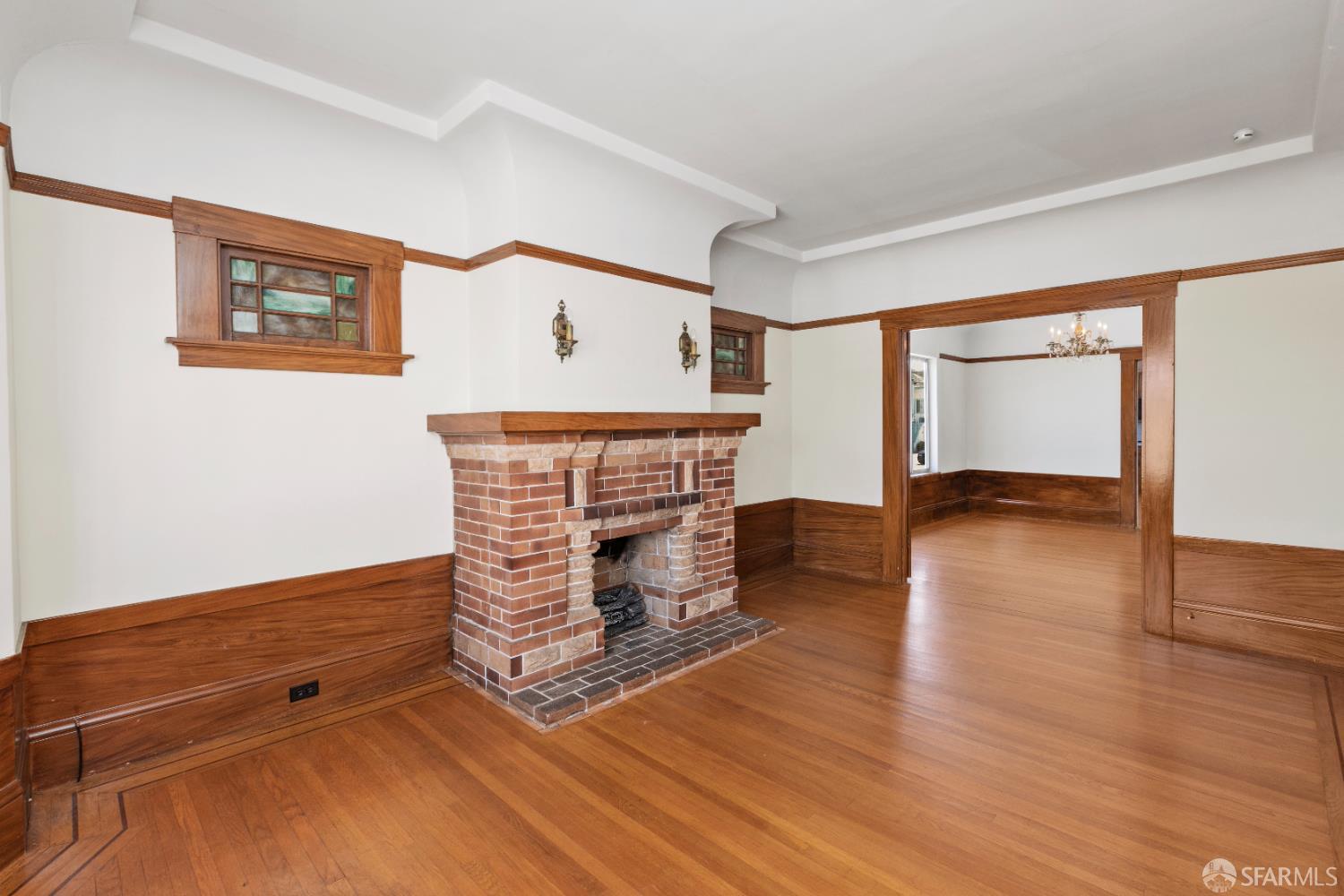 Detail Gallery Image 7 of 98 For 84 Goettingen St, San Francisco,  CA 94134 - 3 Beds | 2 Baths