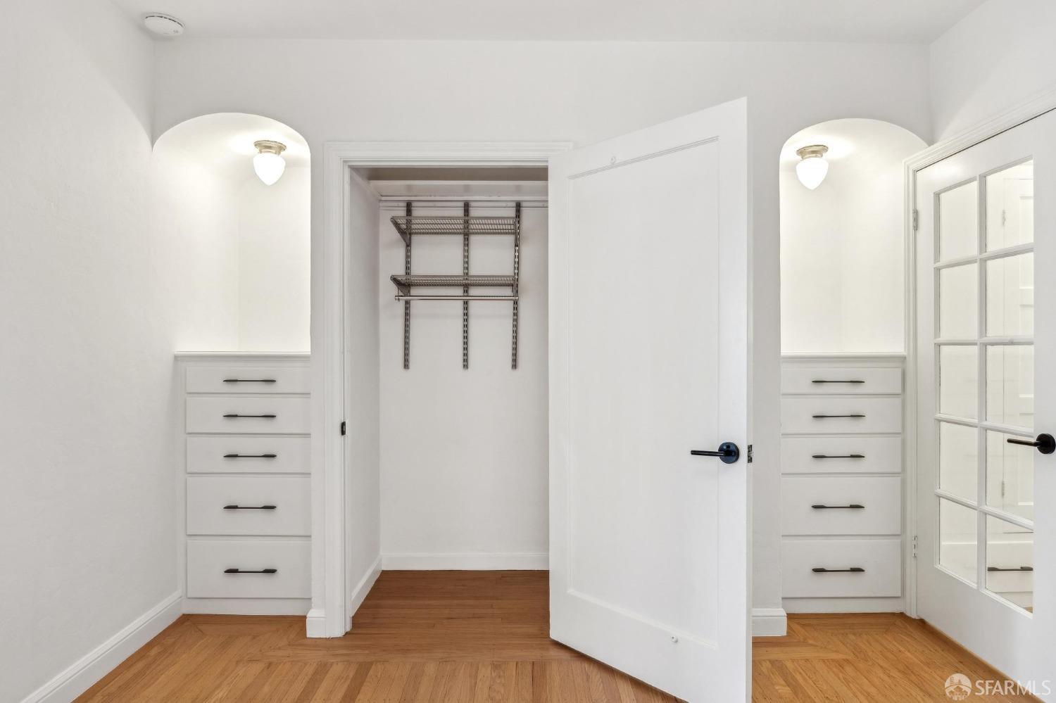 Detail Gallery Image 22 of 56 For 1838 Grant Ave, San Francisco,  CA 94133 - 3 Beds | 2 Baths
