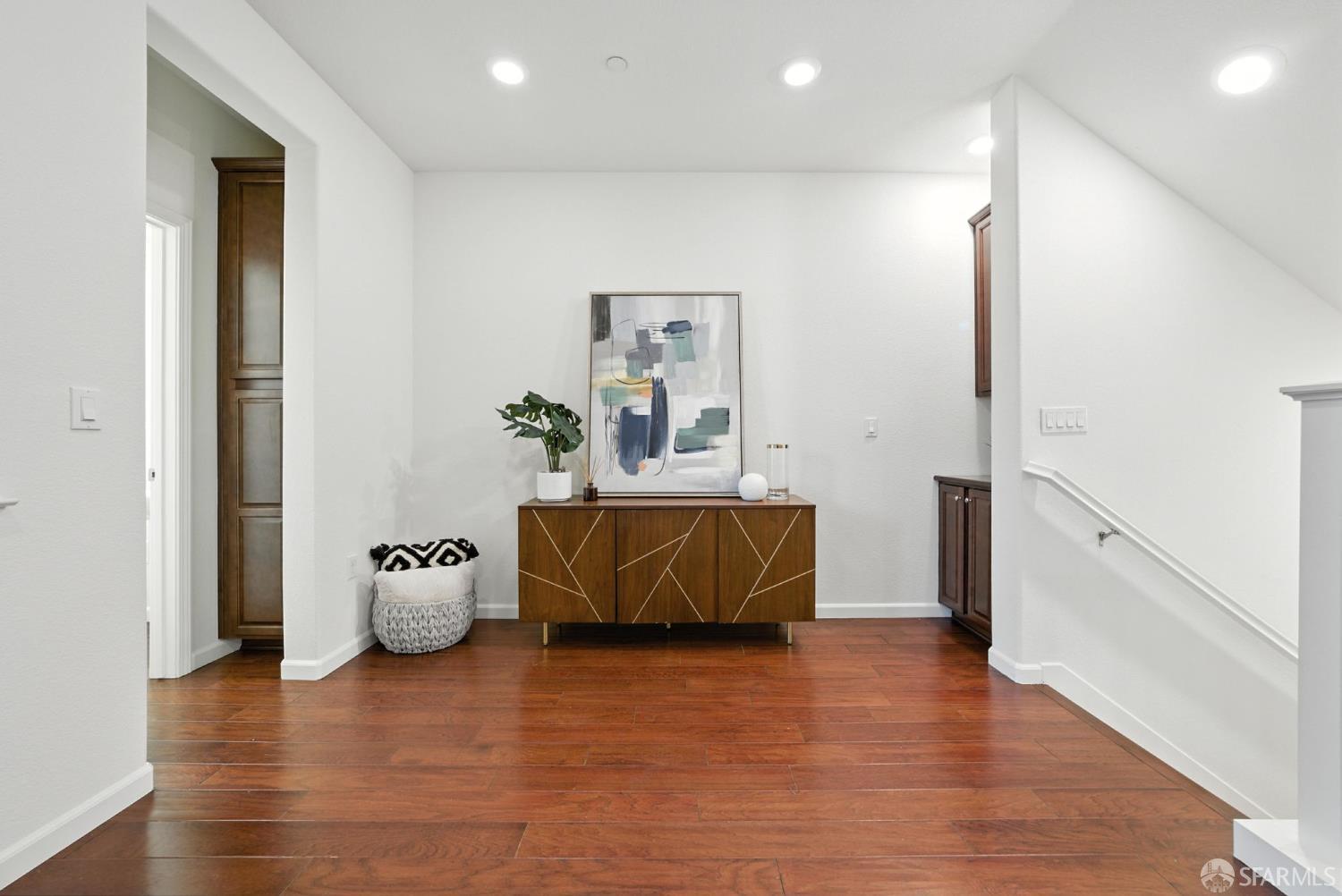 Detail Gallery Image 20 of 80 For 2702 Urbino Ct, San Jose,  CA 95111 - 3 Beds | 3/1 Baths