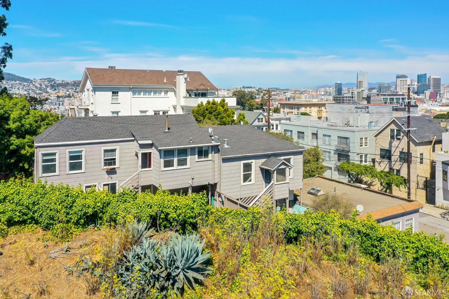 Detail Gallery Image 9 of 26 For 2225 Mariposa St, San Francisco,  CA 94110 - – Beds | – Baths