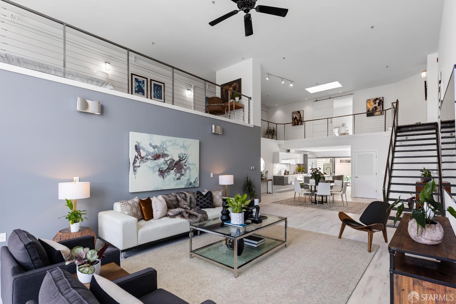 Detail Gallery Image 4 of 6 For 229 8th St #3,  San Francisco,  CA 94103 - 1 Beds | 2 Baths