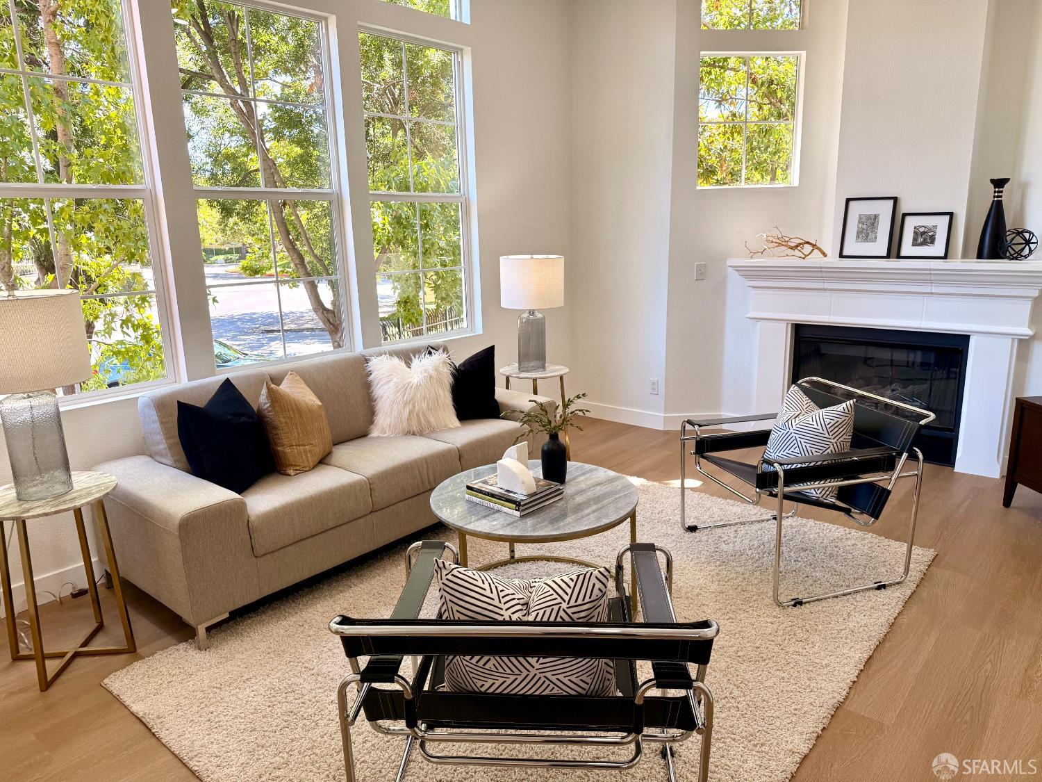 Detail Gallery Image 5 of 38 For 3633 Braxton Cmn, Fremont,  CA 94538 - 3 Beds | 2/1 Baths