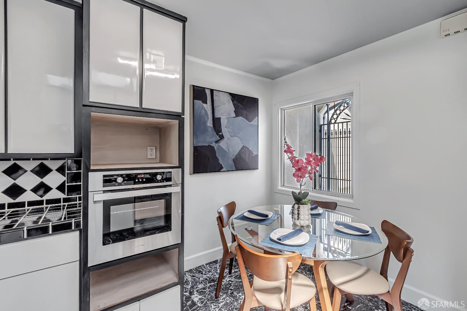 Detail Gallery Image 7 of 31 For 9 Shields St, San Francisco,  CA 94132 - 3 Beds | 2 Baths
