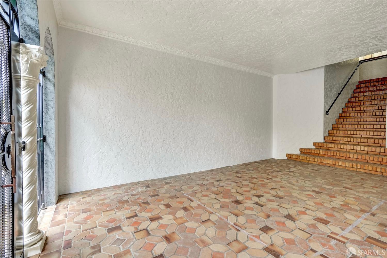 Detail Gallery Image 2 of 40 For 34 Parker Ave, San Francisco,  CA 94118 - 3 Beds | 2/1 Baths