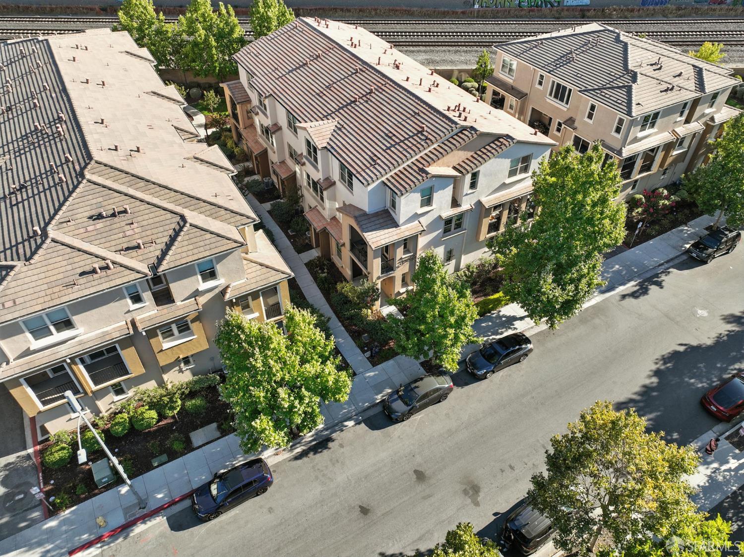 Detail Gallery Image 73 of 80 For 2702 Urbino Ct, San Jose,  CA 95111 - 3 Beds | 3/1 Baths