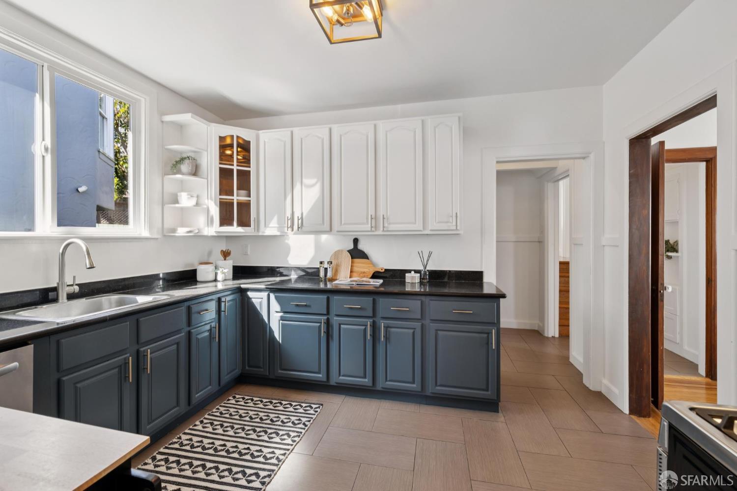 Detail Gallery Image 36 of 86 For 266 S Hill Blvd, San Francisco,  CA 94112 - 3 Beds | 1/1 Baths